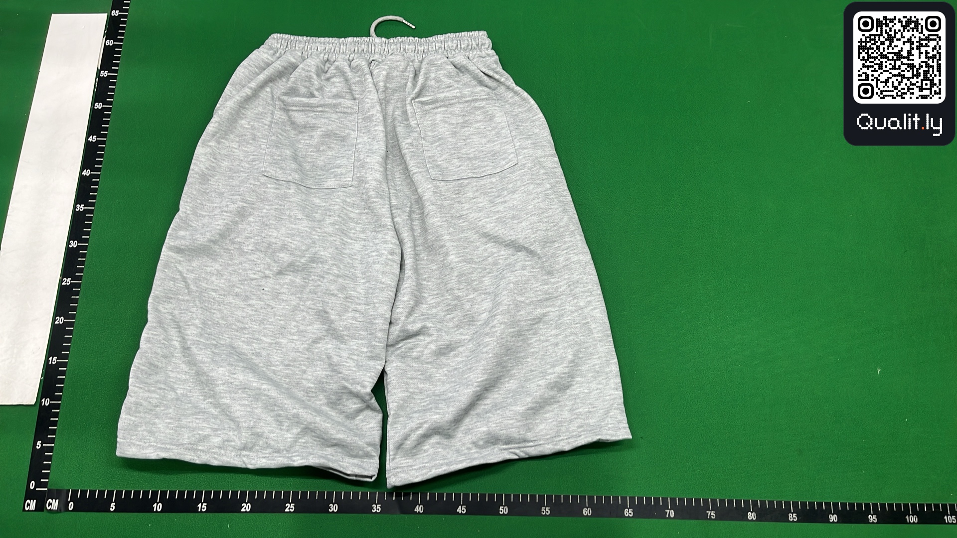 Korte broek — QC-foto 3 van 4