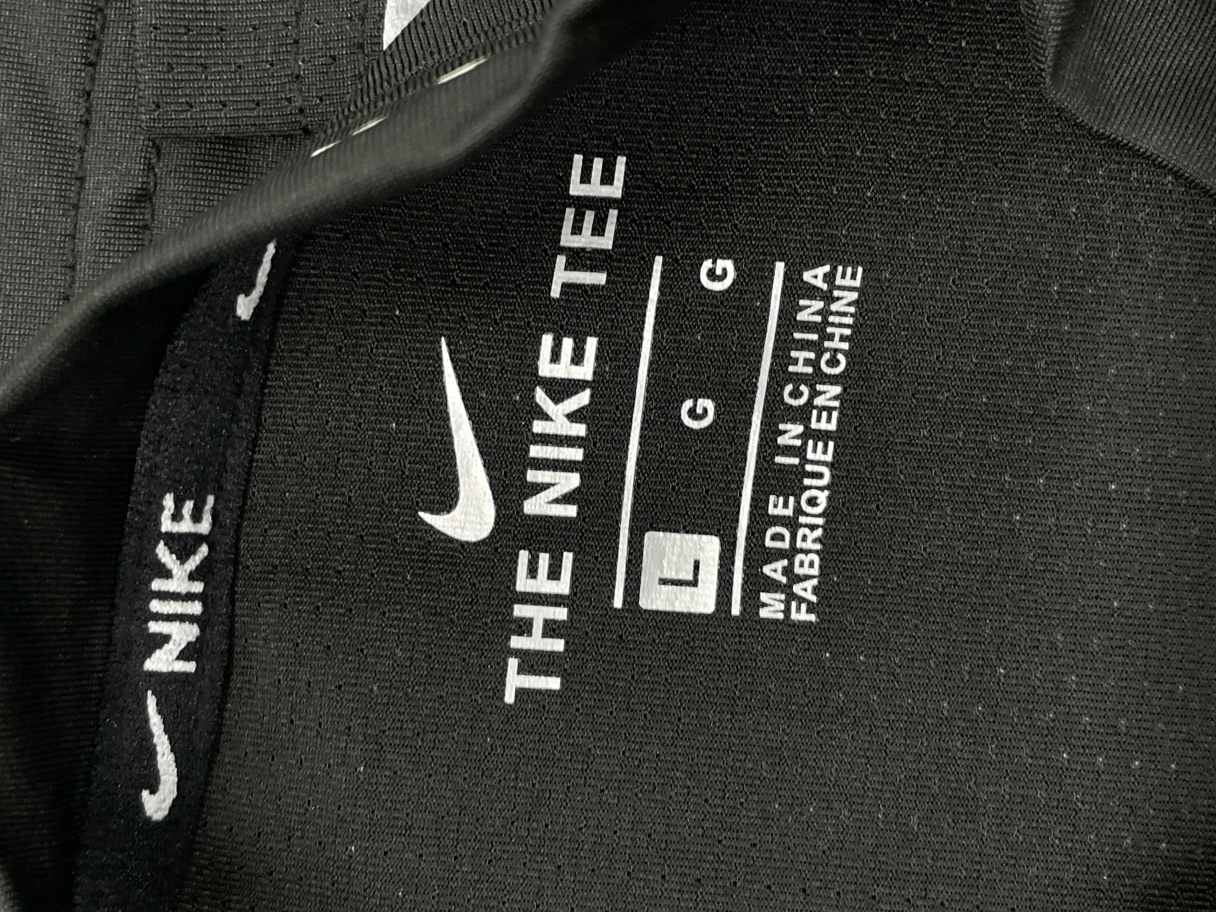 Camiseta — foto QC 2 de 82