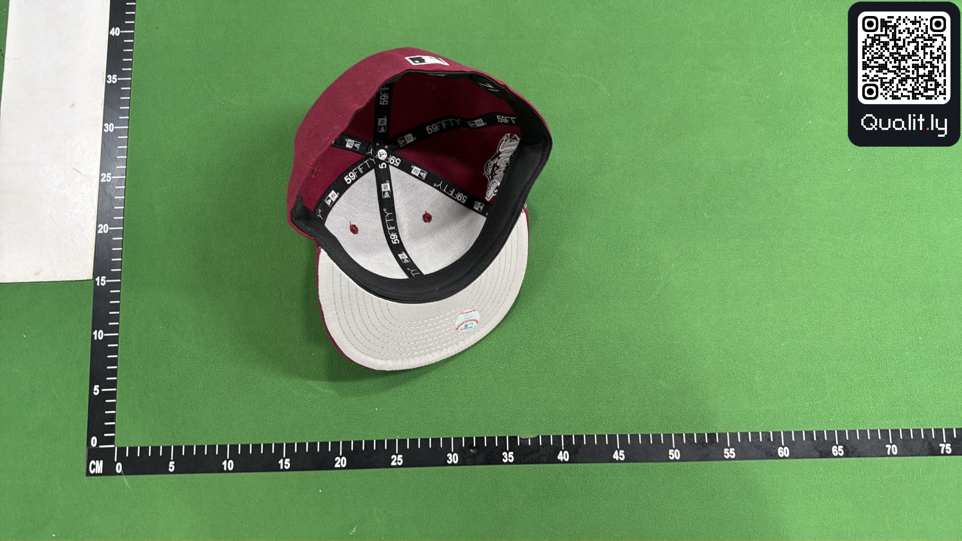Cap QC photo 3 of 204