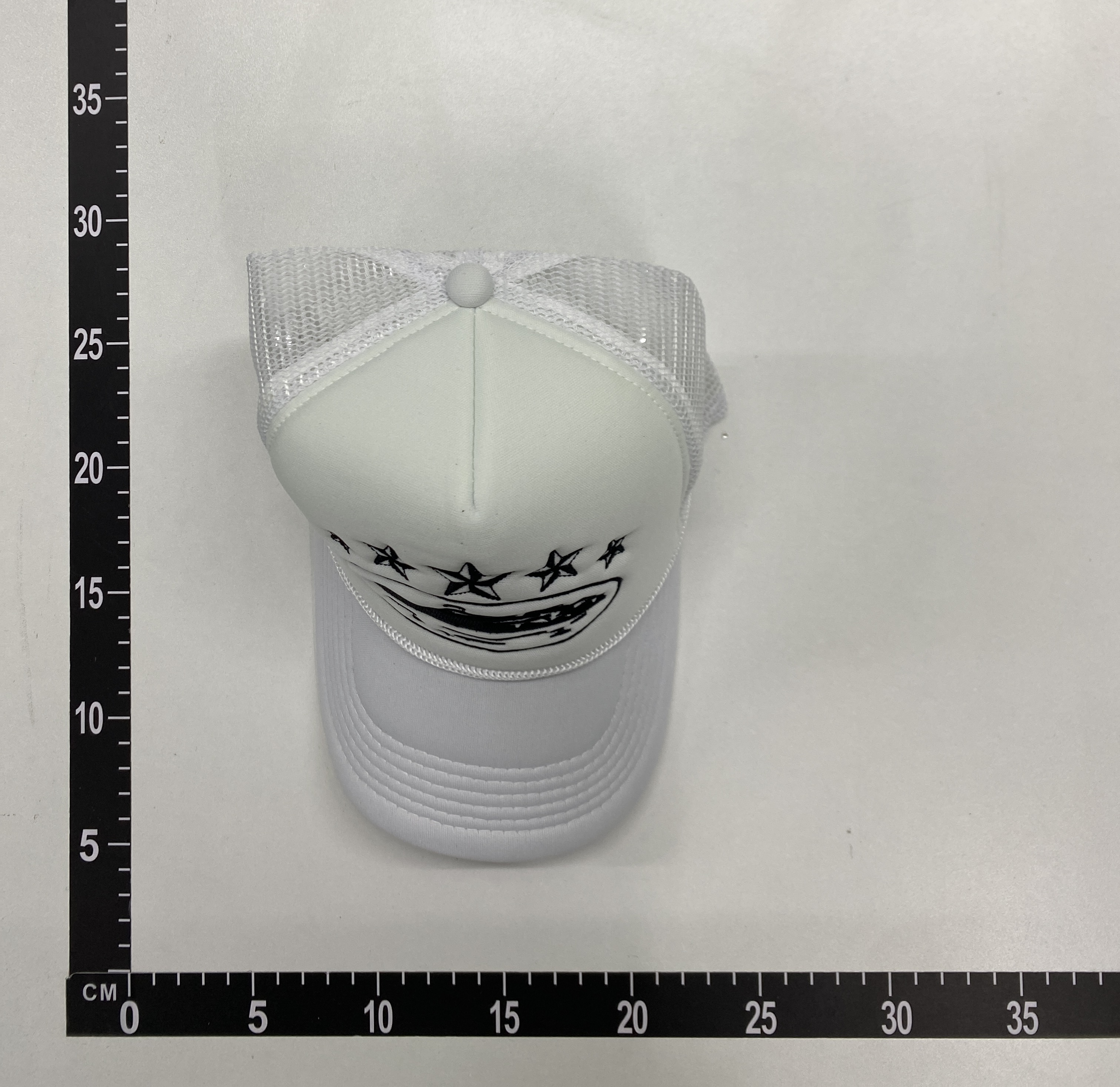 Boné — foto QC 1 de 42
