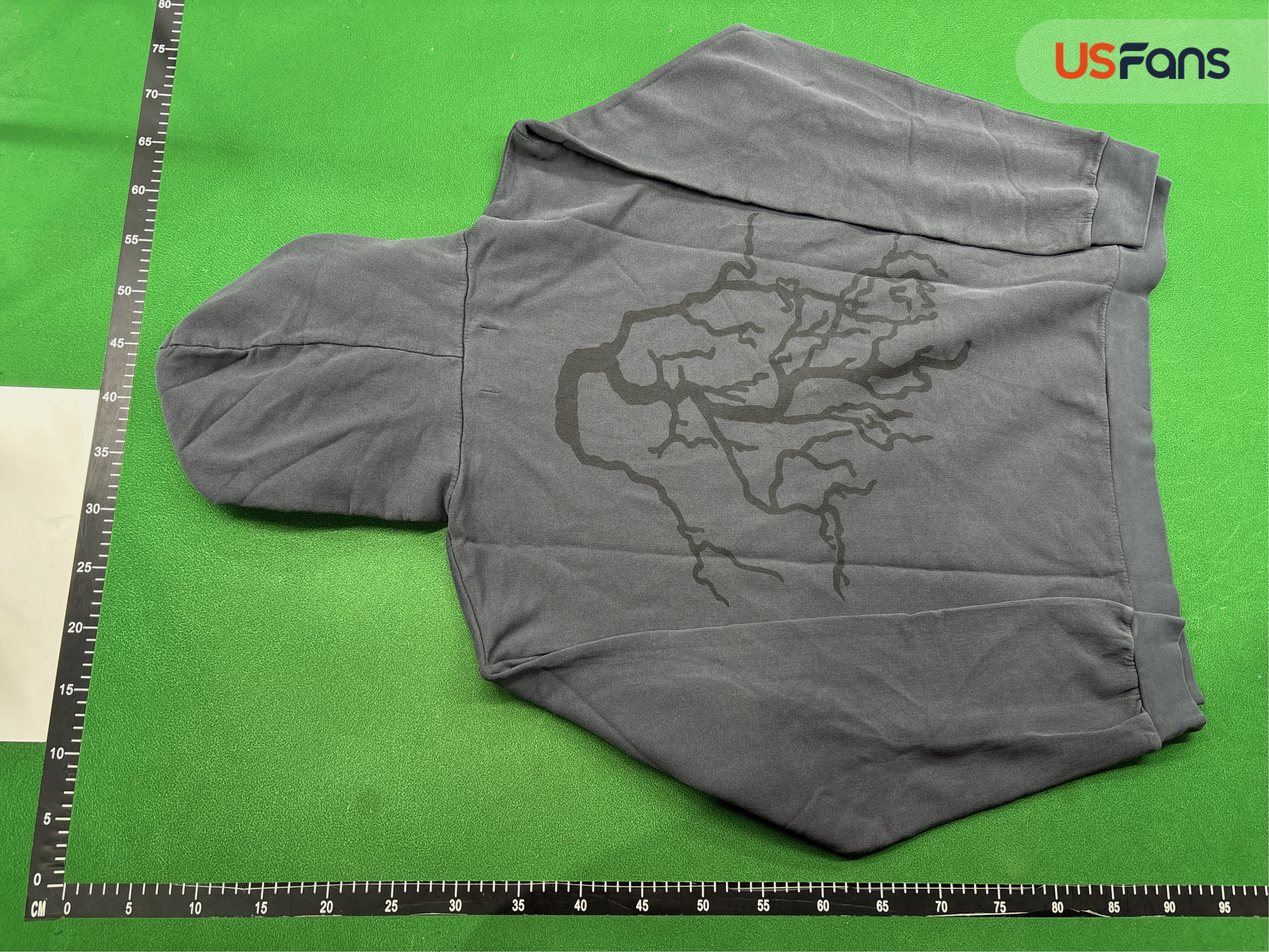 Hoodie — QC-Foto 3 von 26