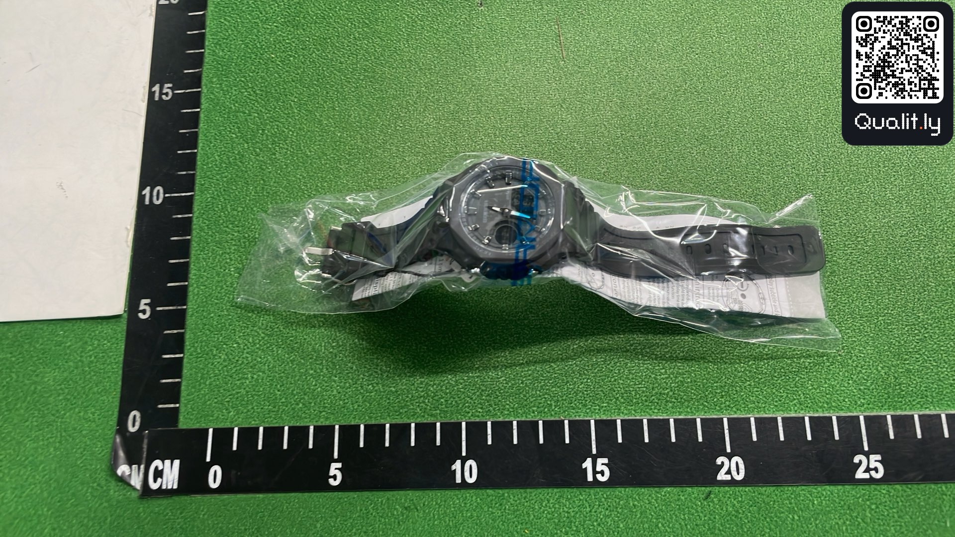 Orologio — foto QC 1 di 3