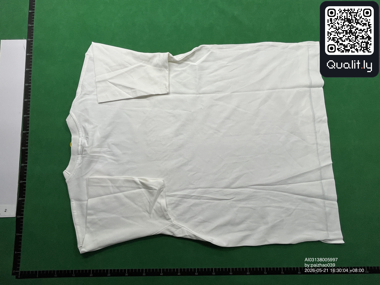 T-Shirt — QC-Foto 3 von 34