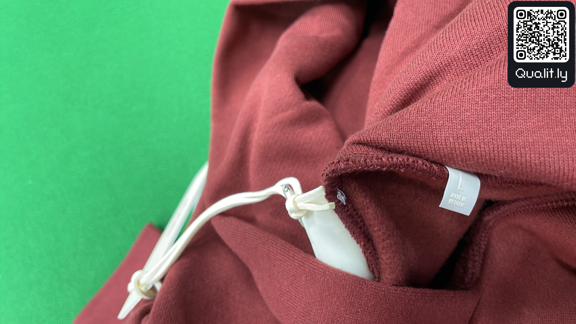 Bluza z kapturem — zdjęcie QC 1 z 24