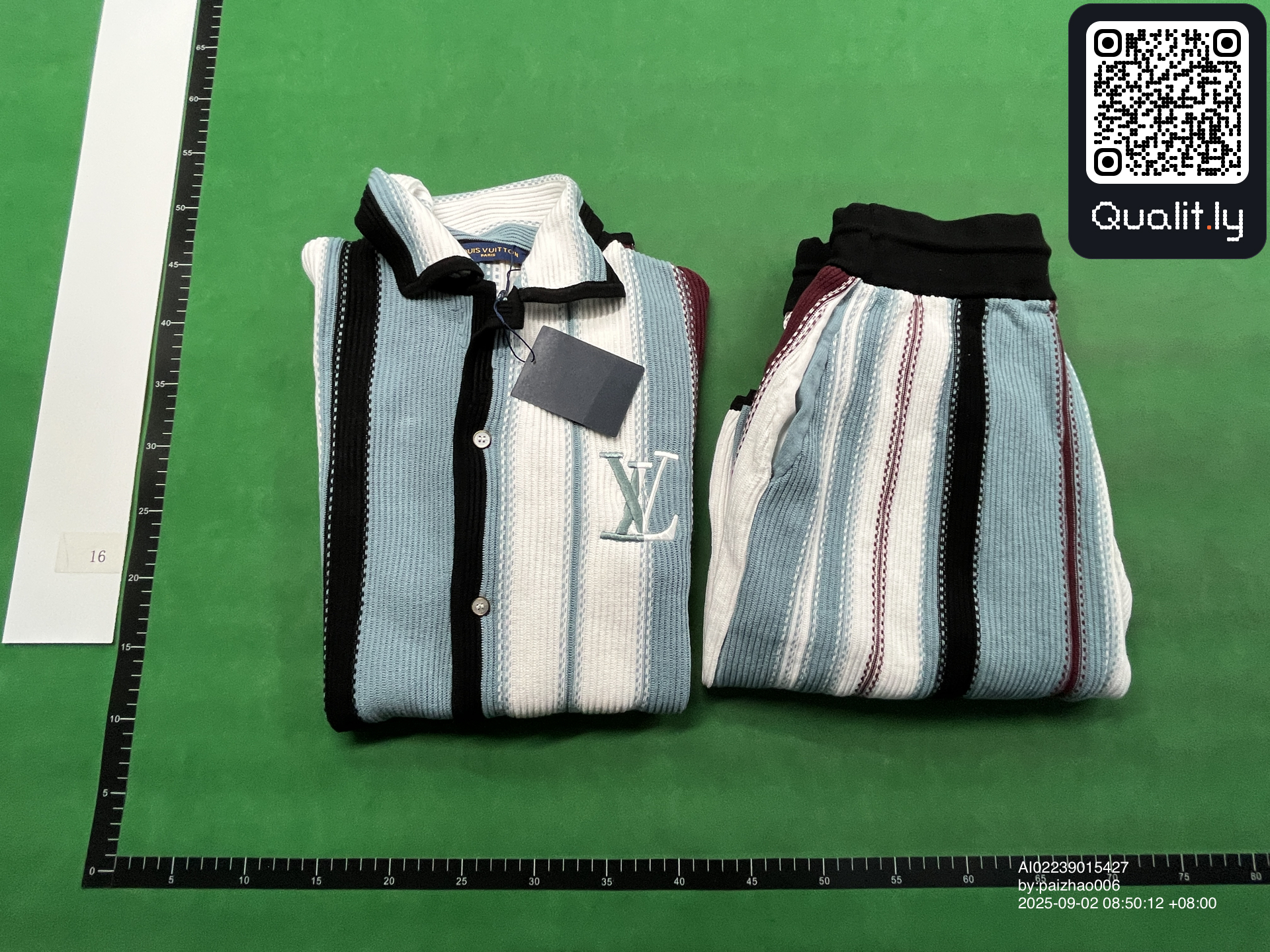 Foto QC 1 de 4