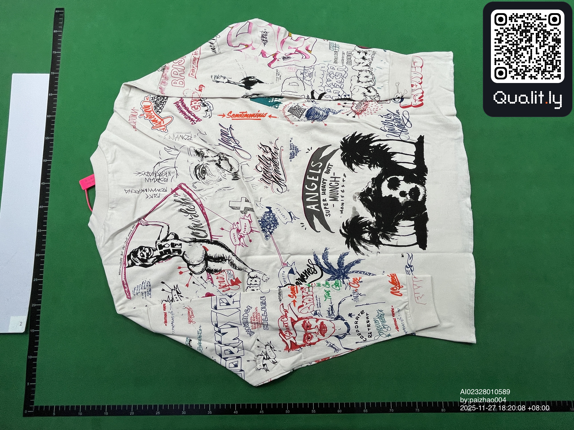 T-Shirt — QC-Foto 2 von 16