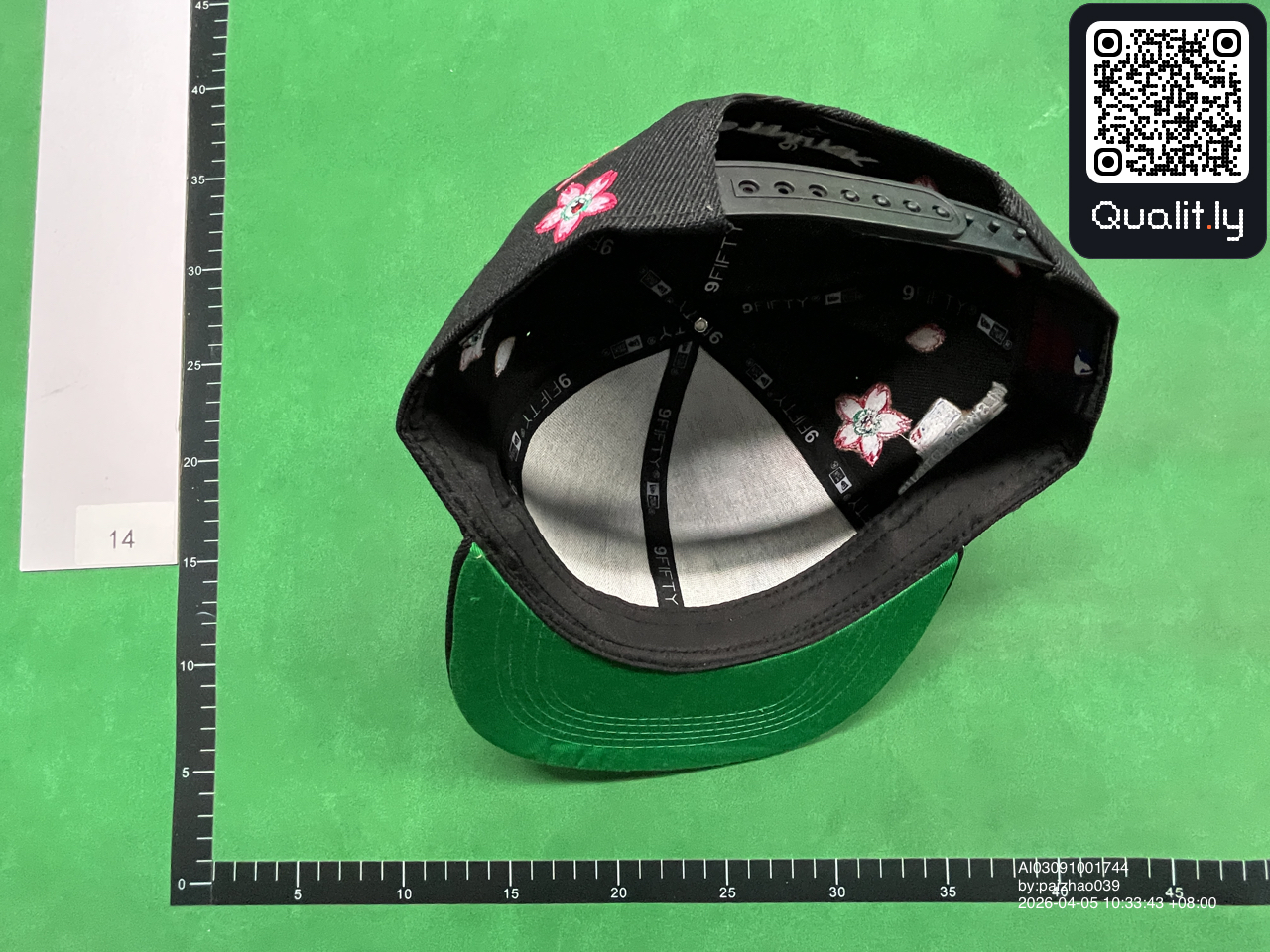 帽子 QC 照片 1 / 6