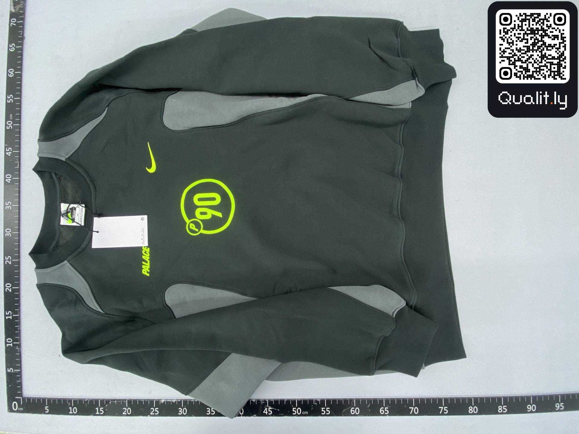 Sweatshirt QC photo 3 of 118