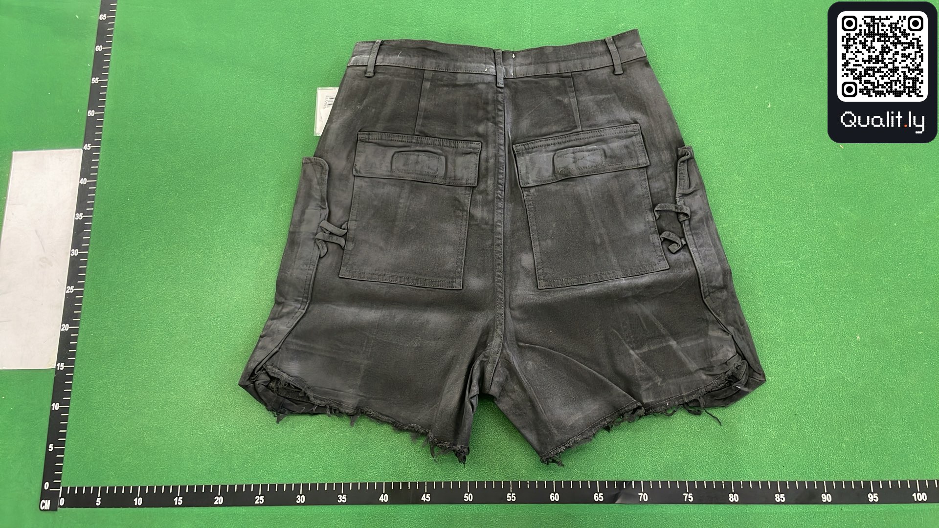 Jeans — QC-foto 3 av 4