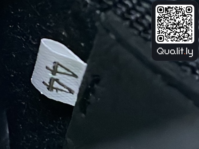 Sneakers — QC-foto 3 av 6