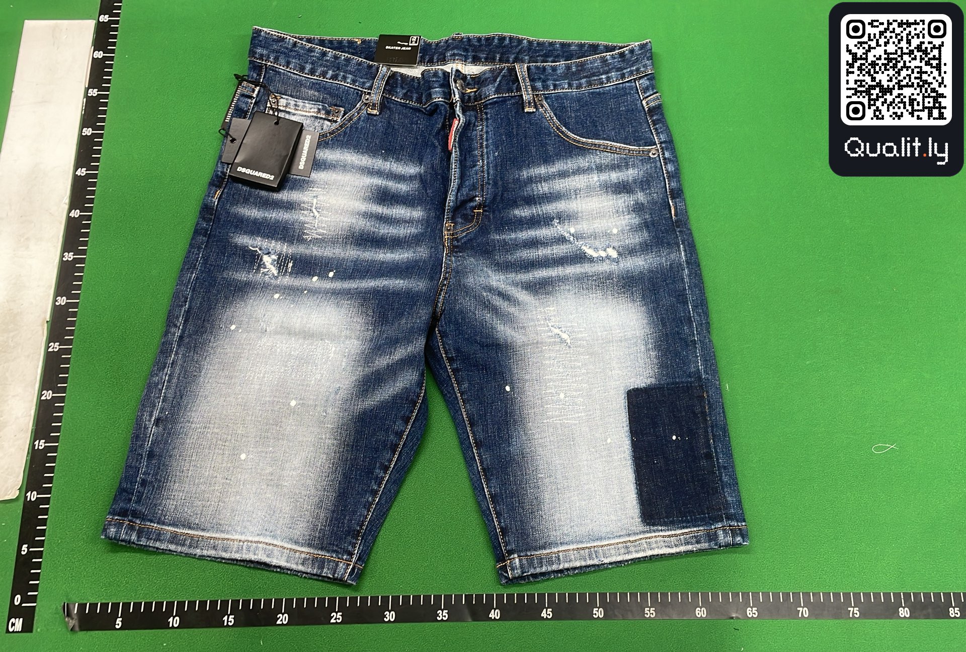 Jeans QC photo 2 of 12