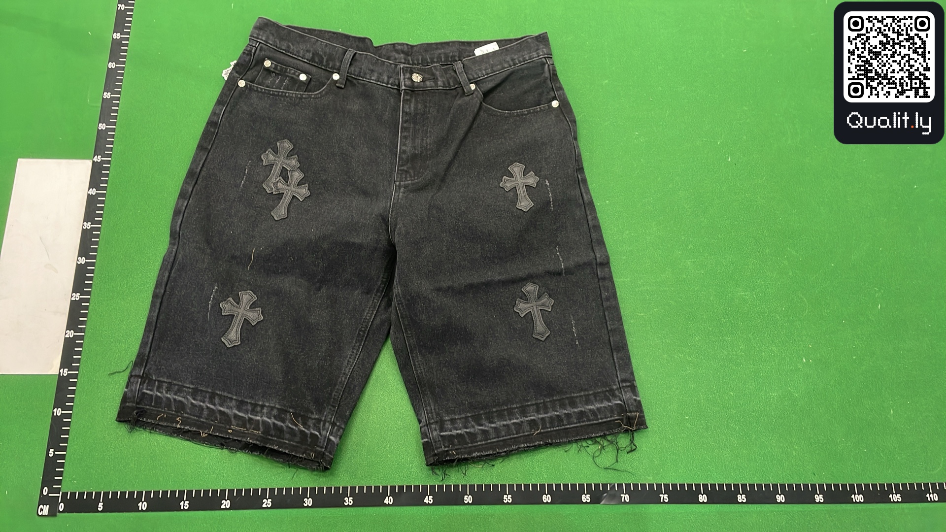 Jeans QC photo 2 of 18