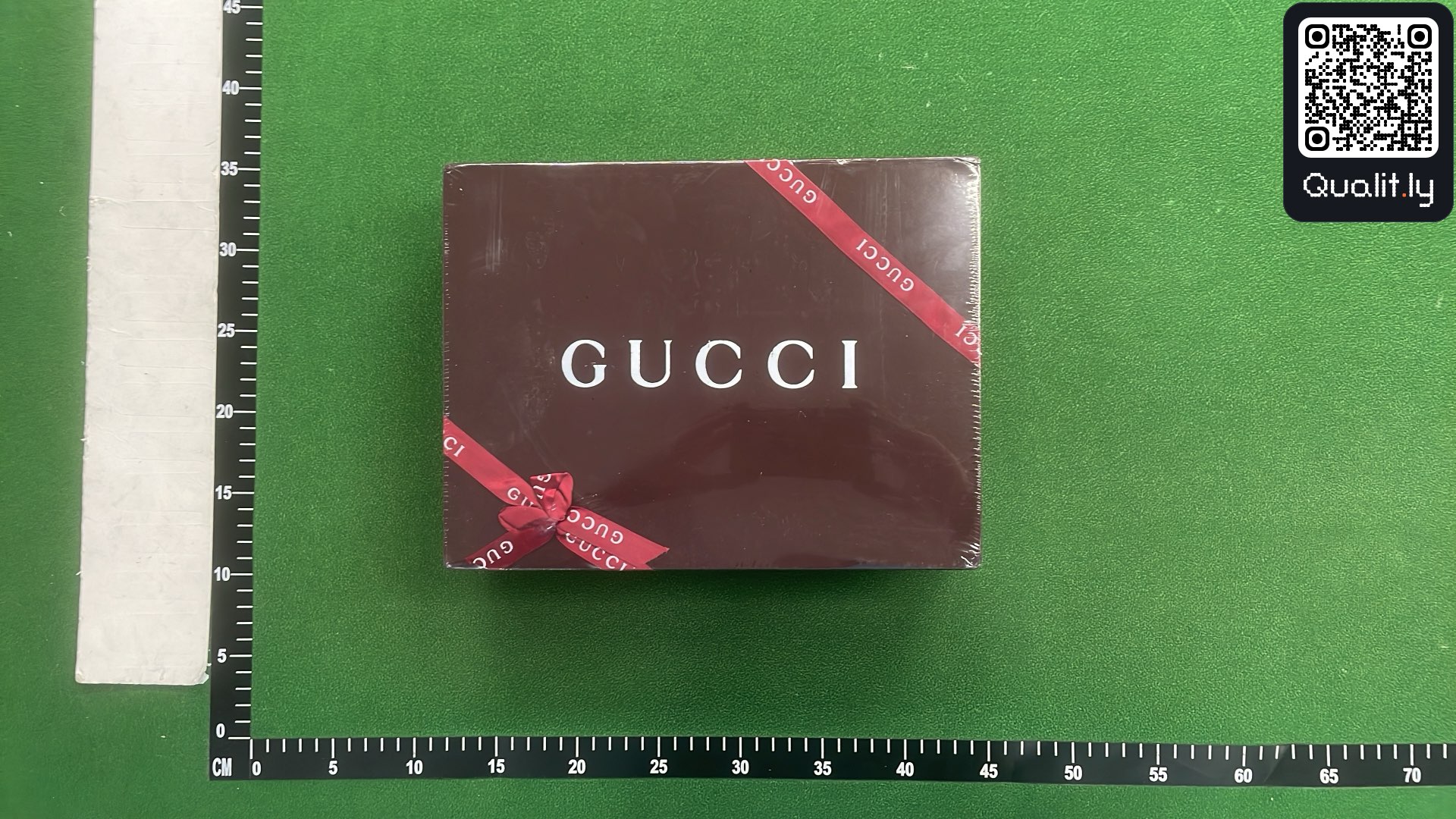 Bag QC photo 1 of 9