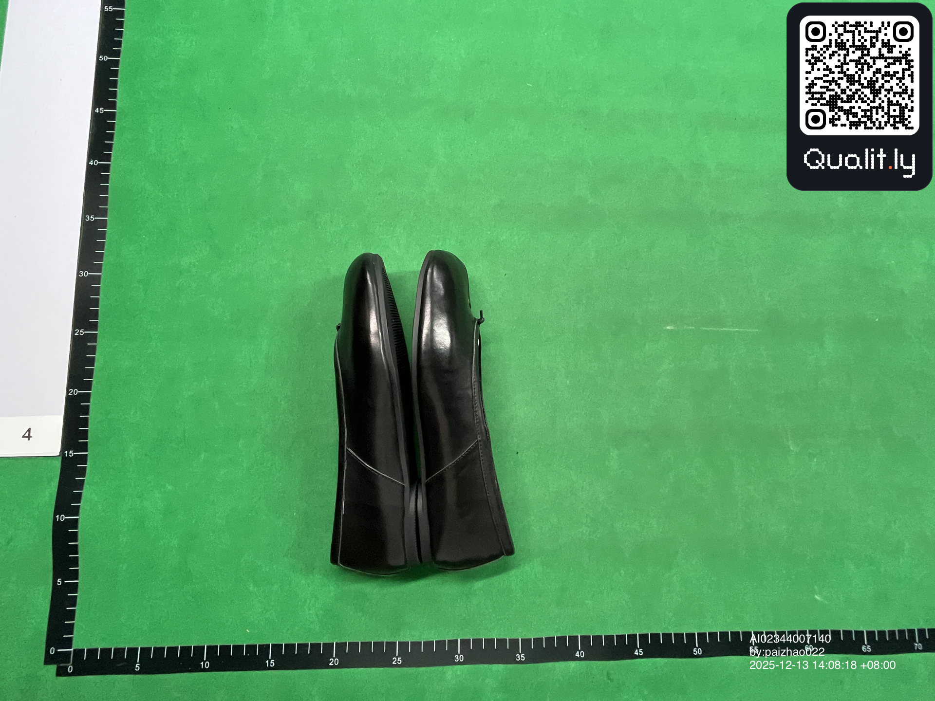 球鞋 QC 照片 2 / 6