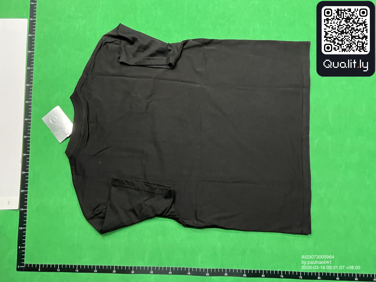 T恤 QC 照片 2 / 8