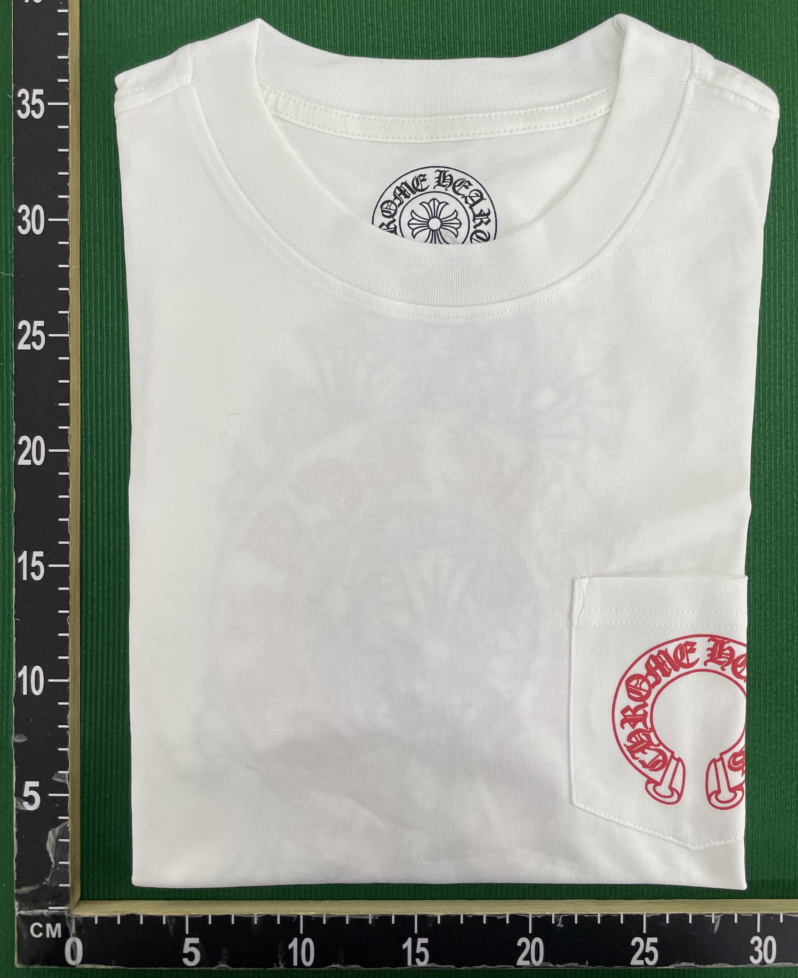 T-shirt — foto QC 1 de 167
