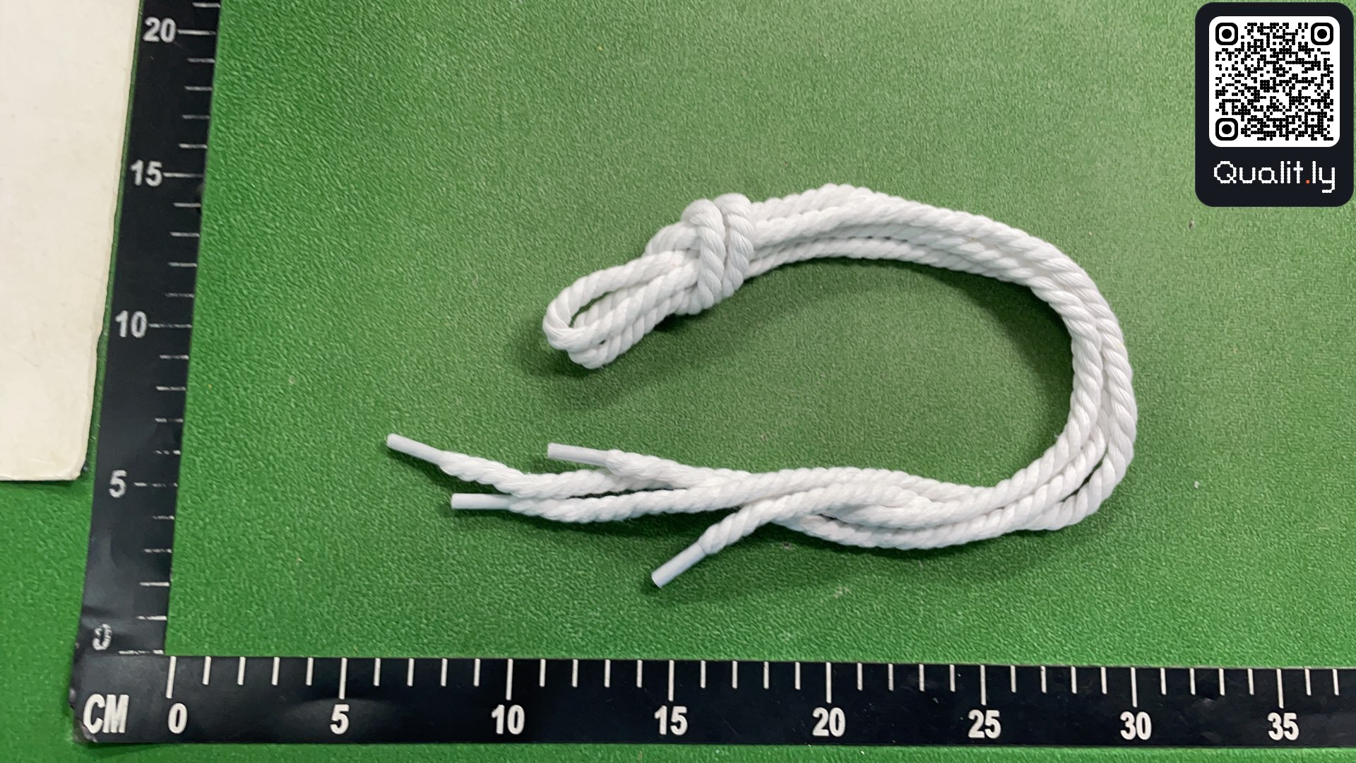 Sneakersy — zdjęcie QC 3 z 6