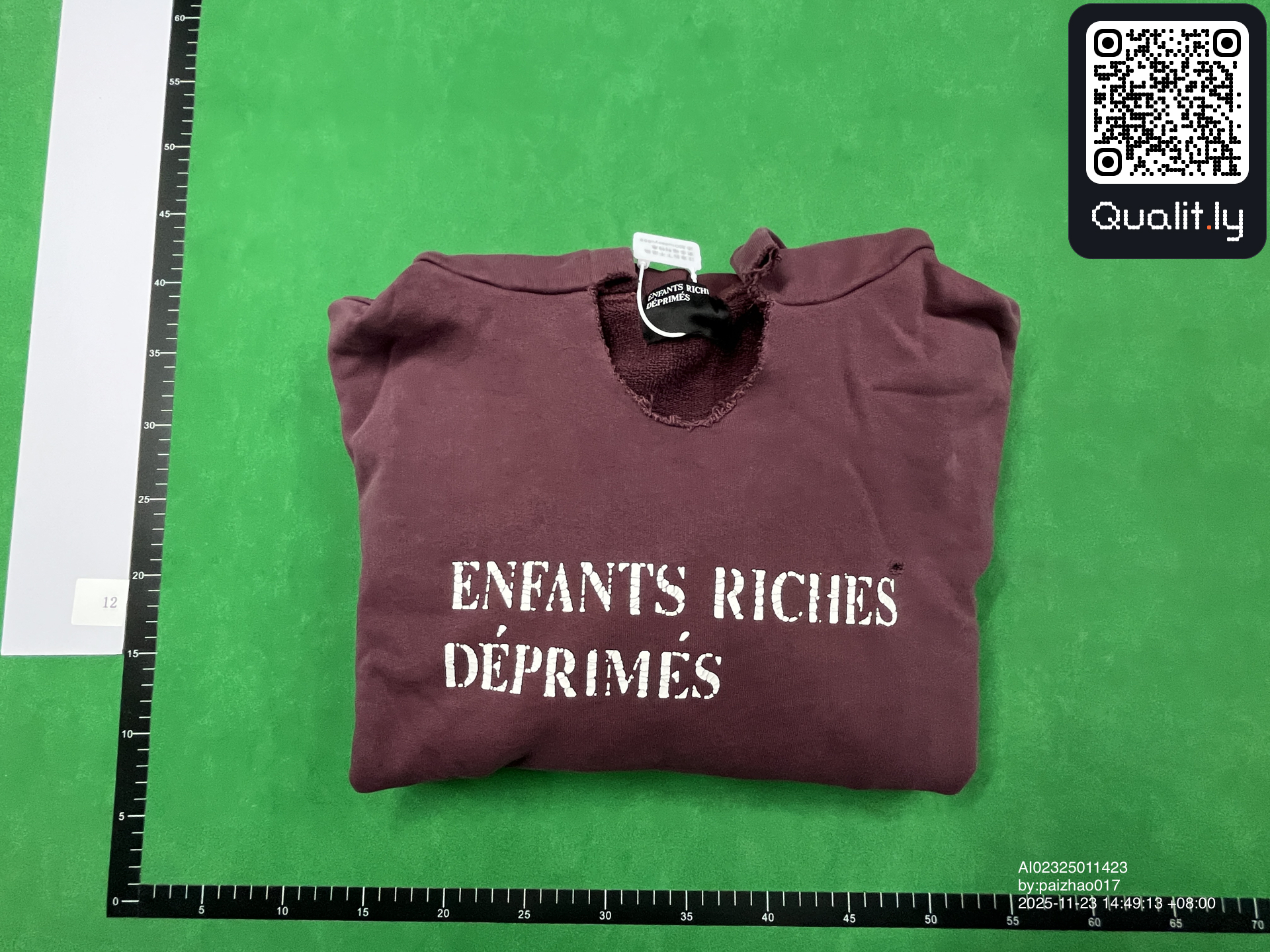 Hoodie — QC-foto 1 av 4