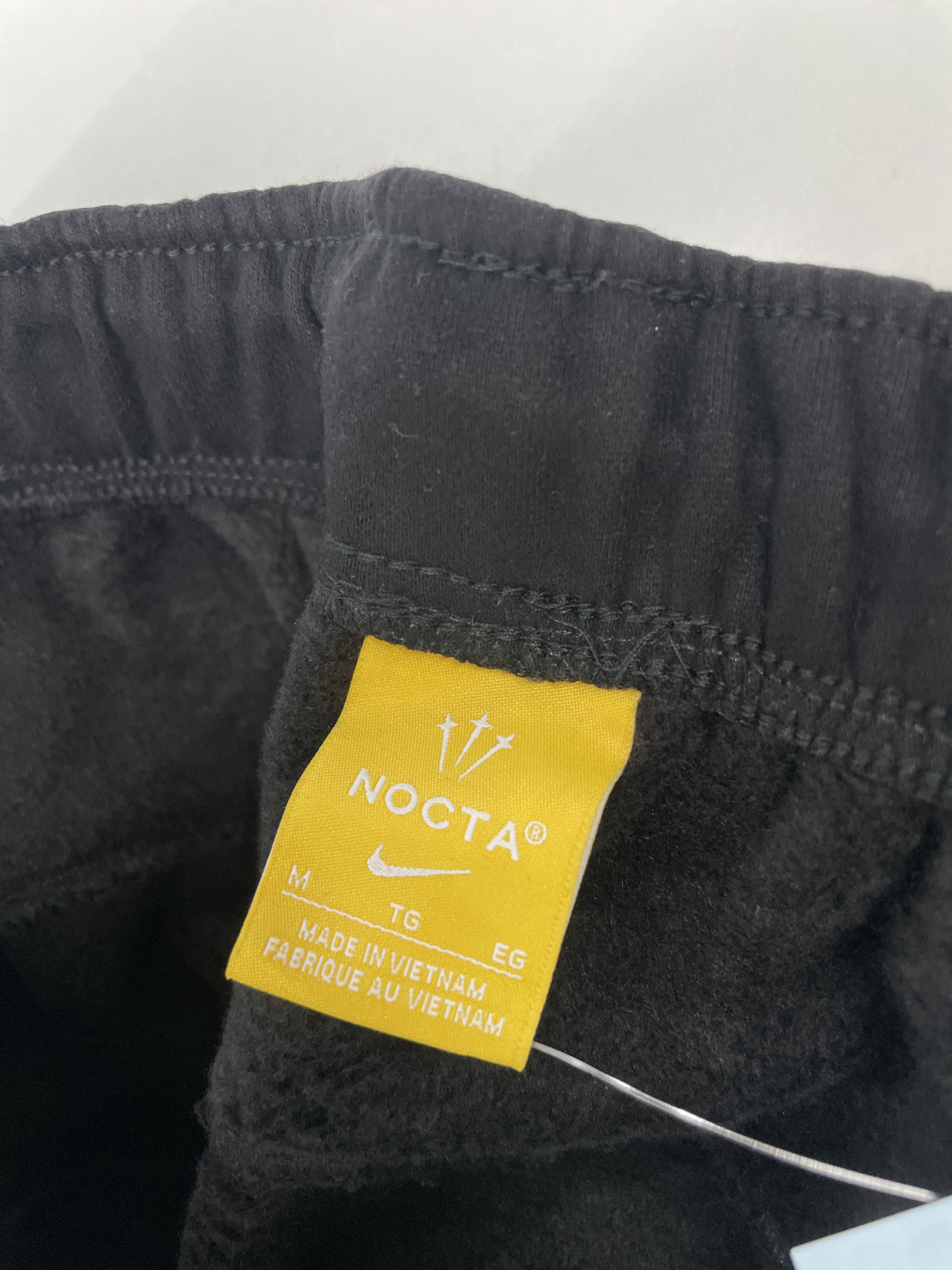 Bluza z kapturem — zdjęcie QC 2 z 20