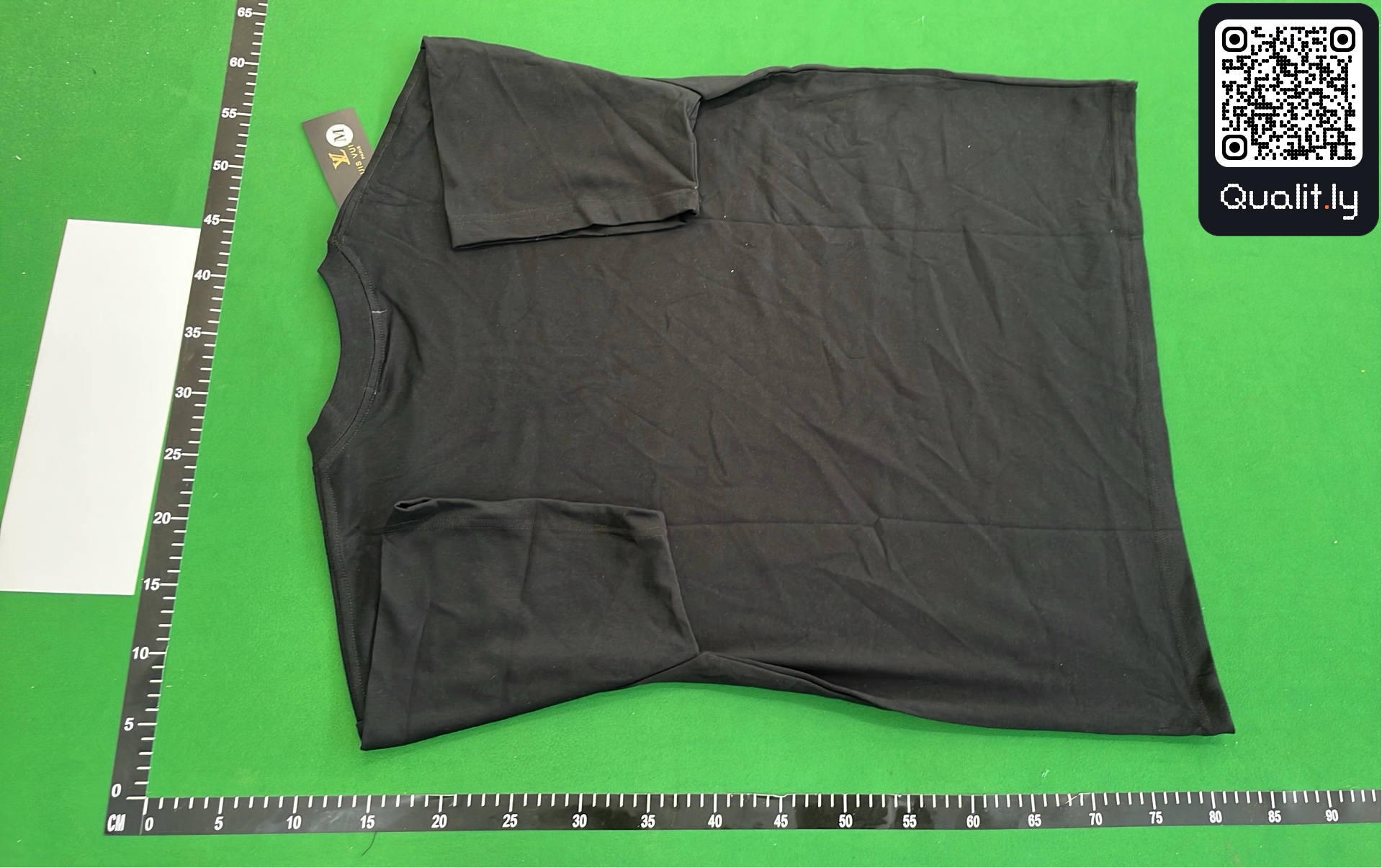 T-Shirt — QC-Foto 3 von 40