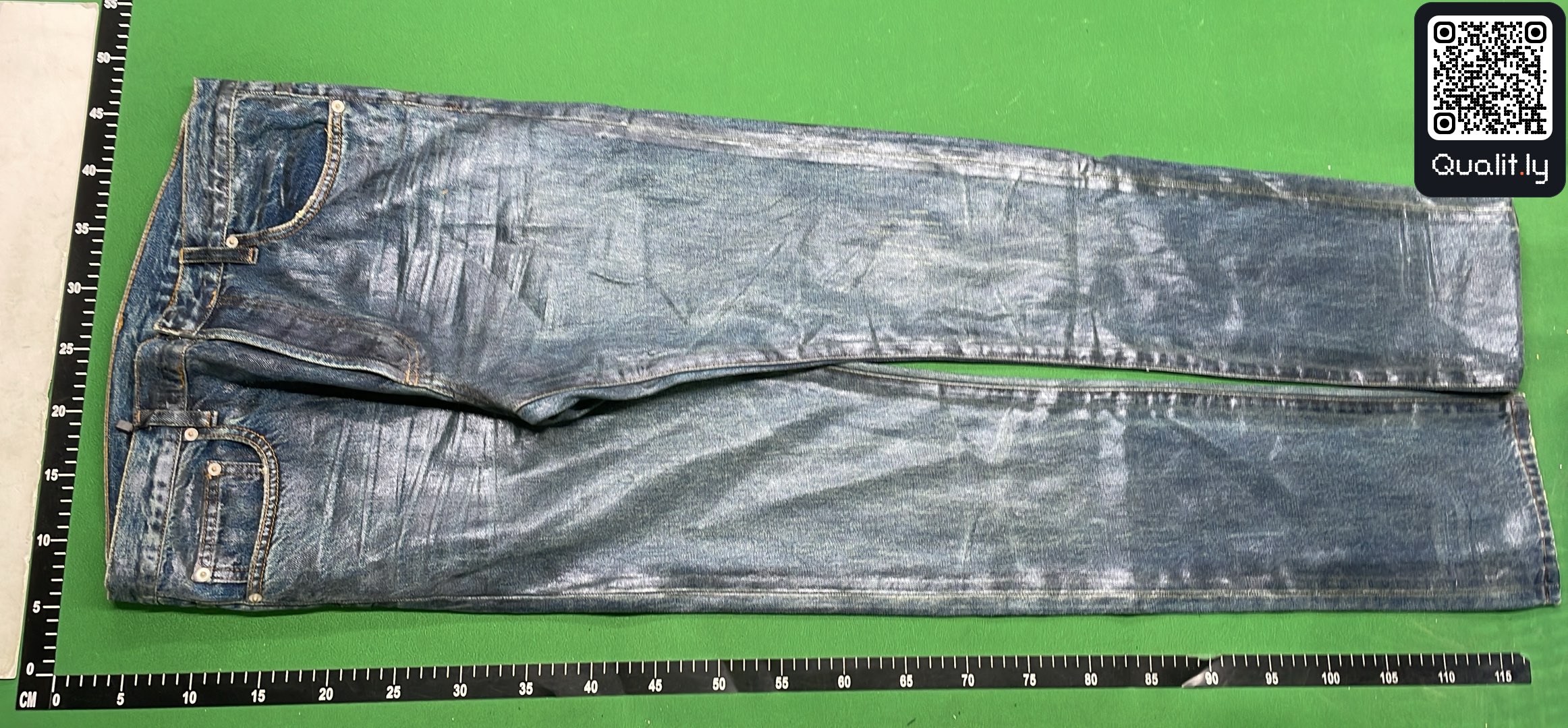 Jeans — QC-foto 2 van 4