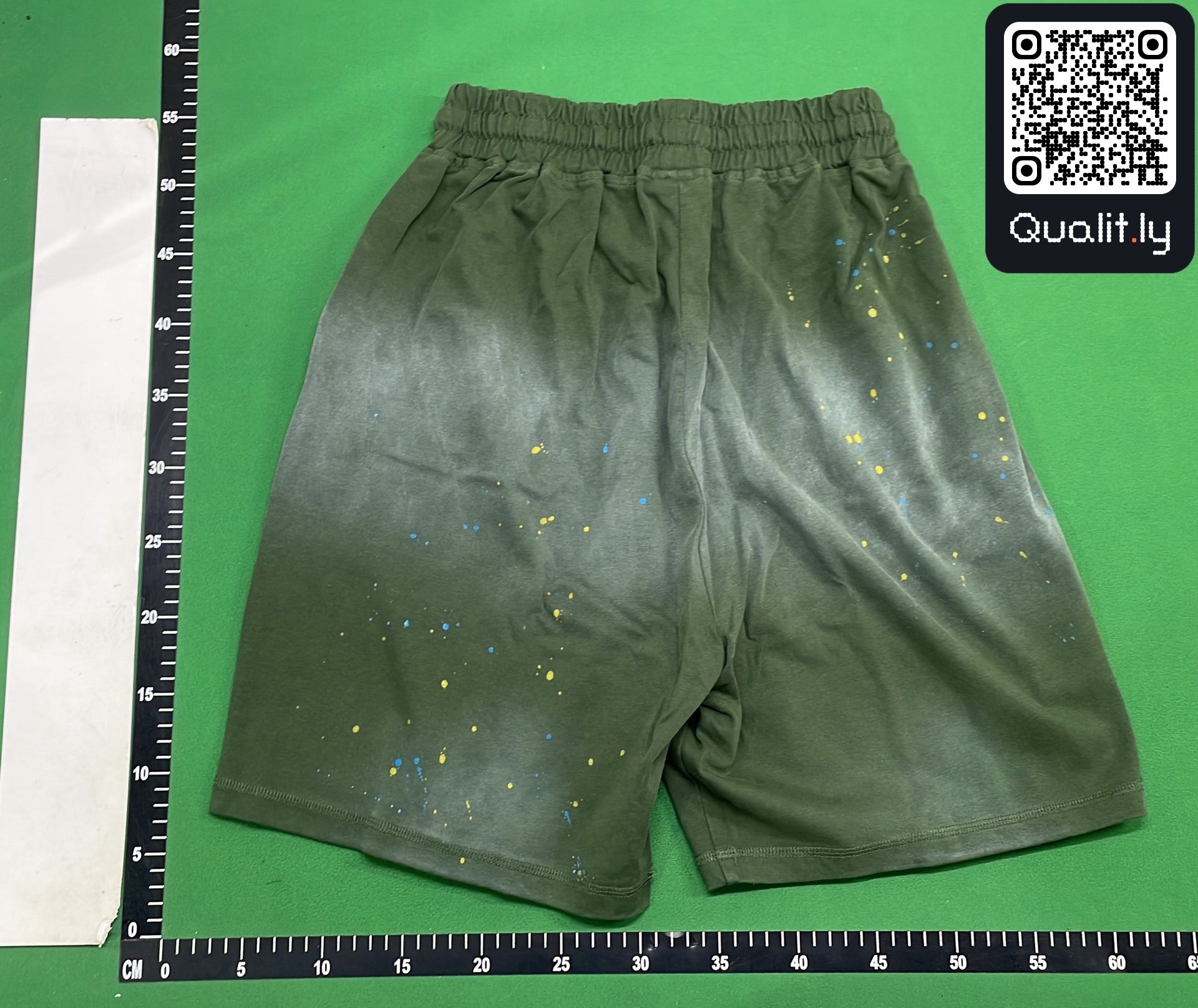 Shorts QC photo 3 of 12