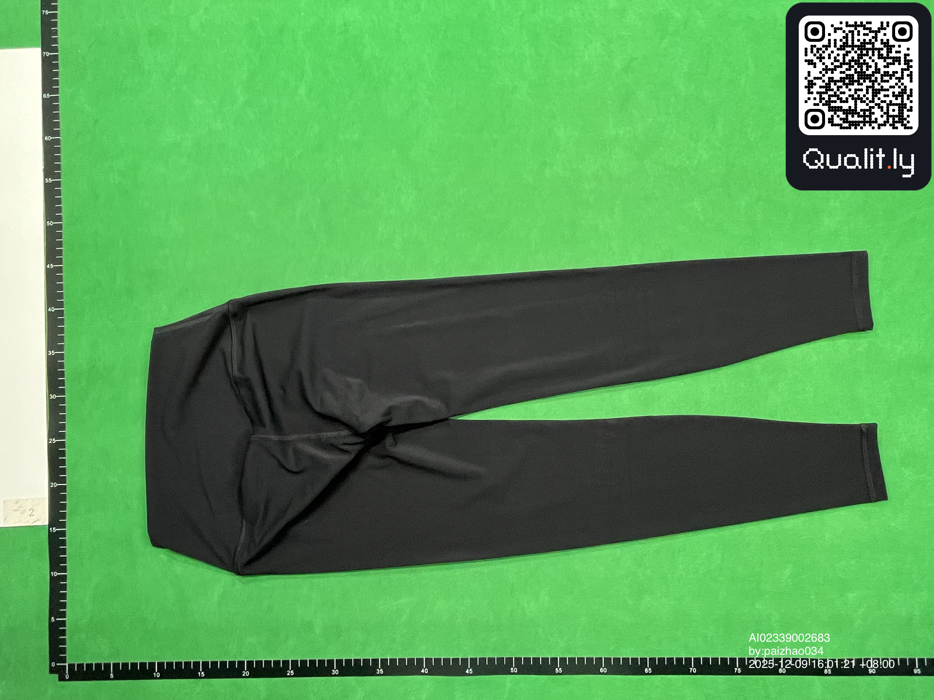 Pantalon — photo QC 2 sur 8
