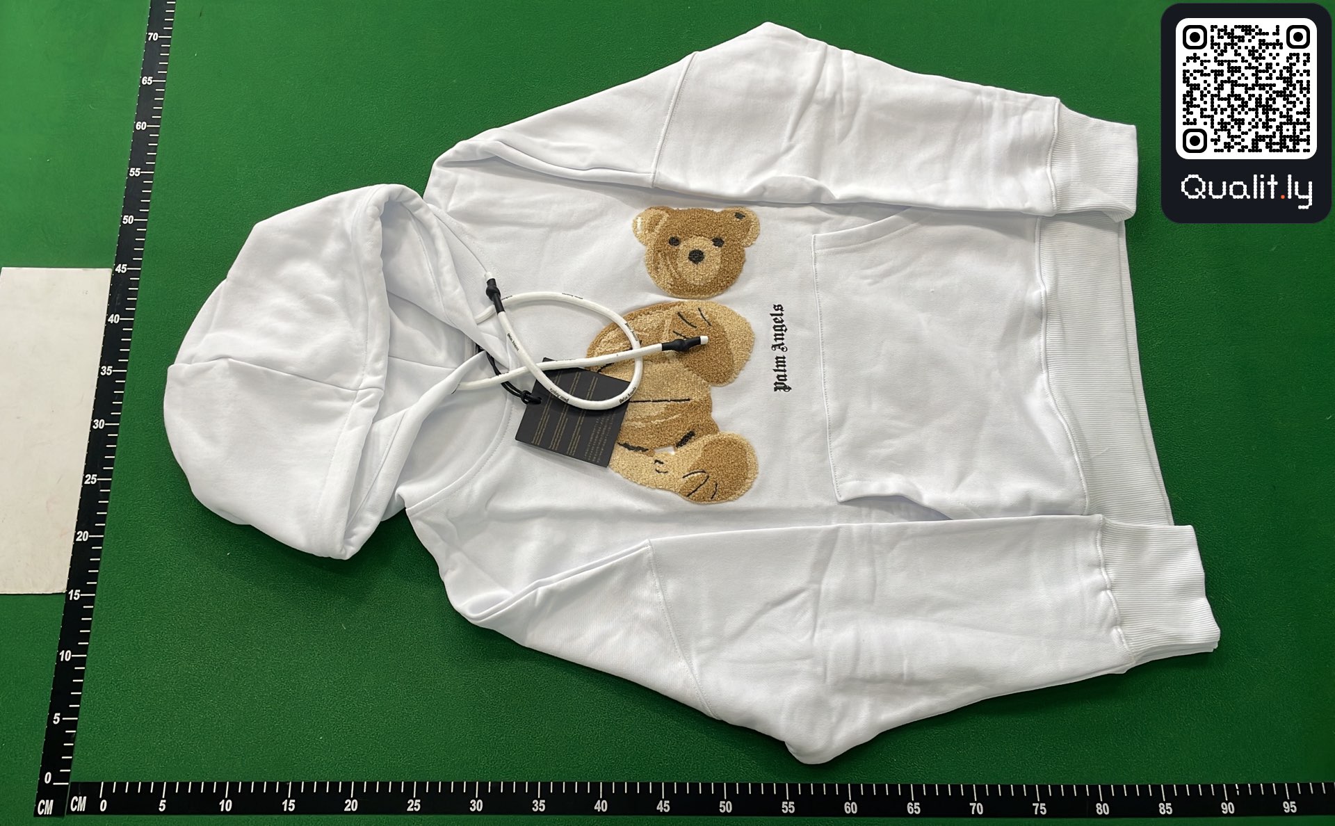 Sweat à capuche — photo QC 2 sur 16