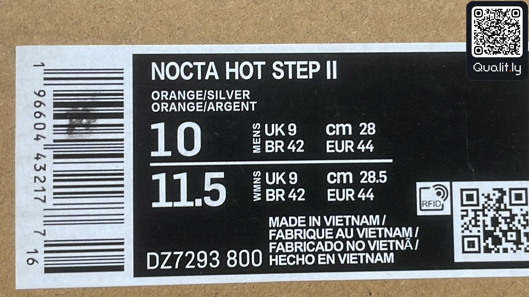 Sneakers — QC-foto 2 van 6