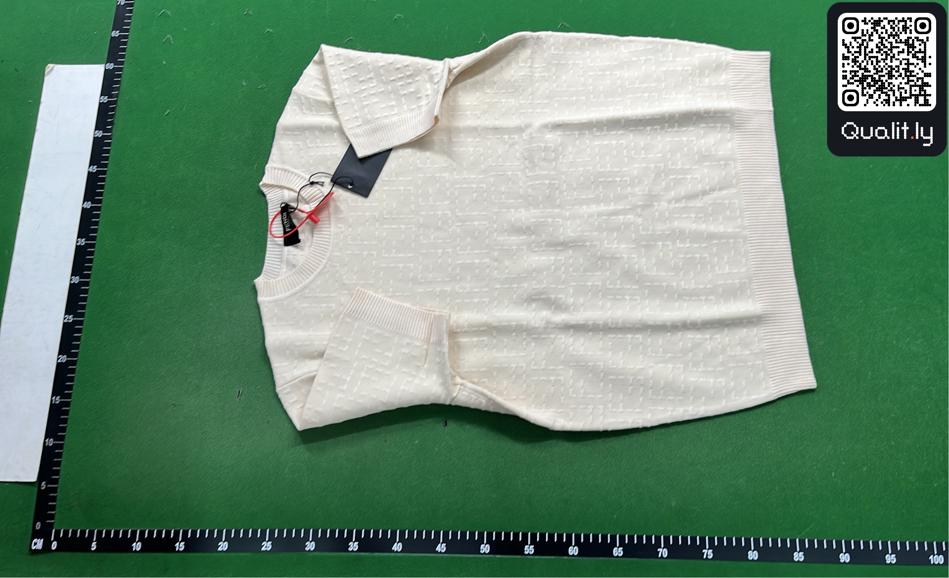 T-shirt QC photo 2 of 32