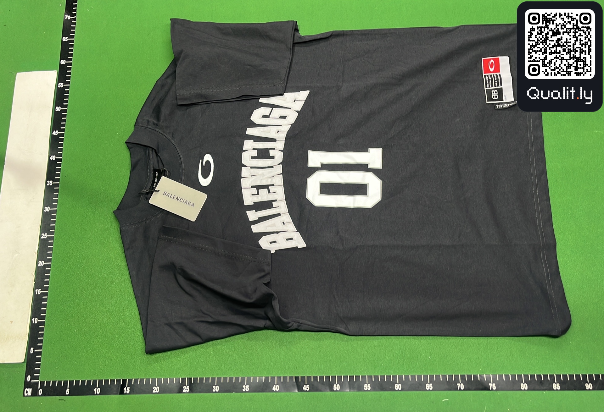 T-Shirt — QC-Foto 2 von 4