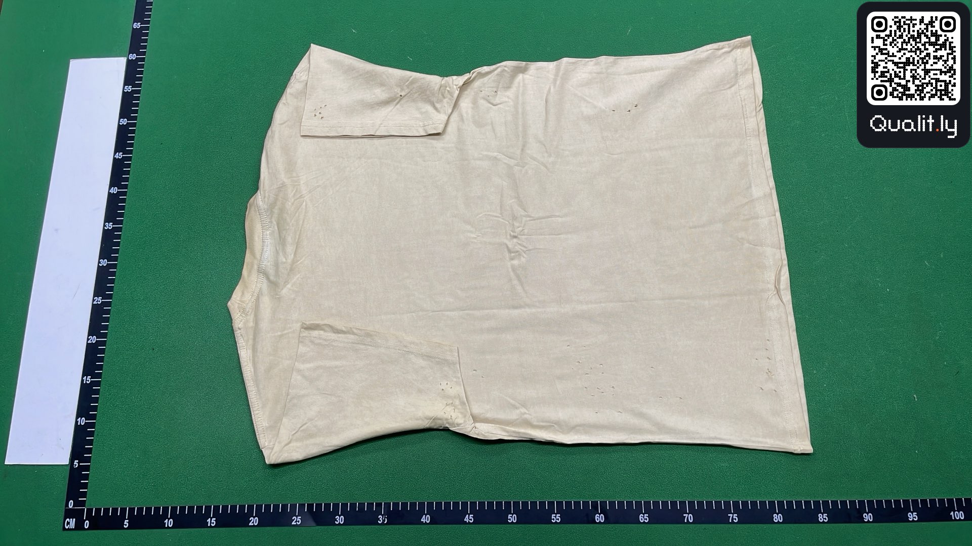 T-shirt — foto QC 3 di 4