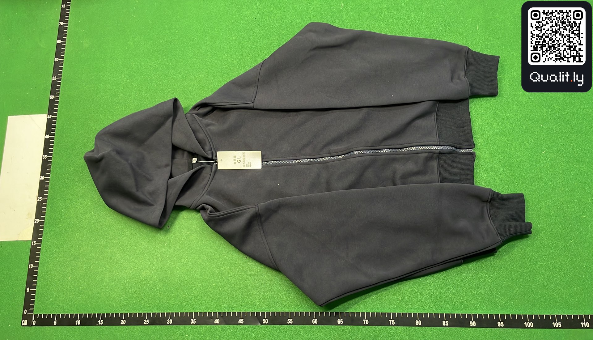 Sweater — QC-foto 2 van 24