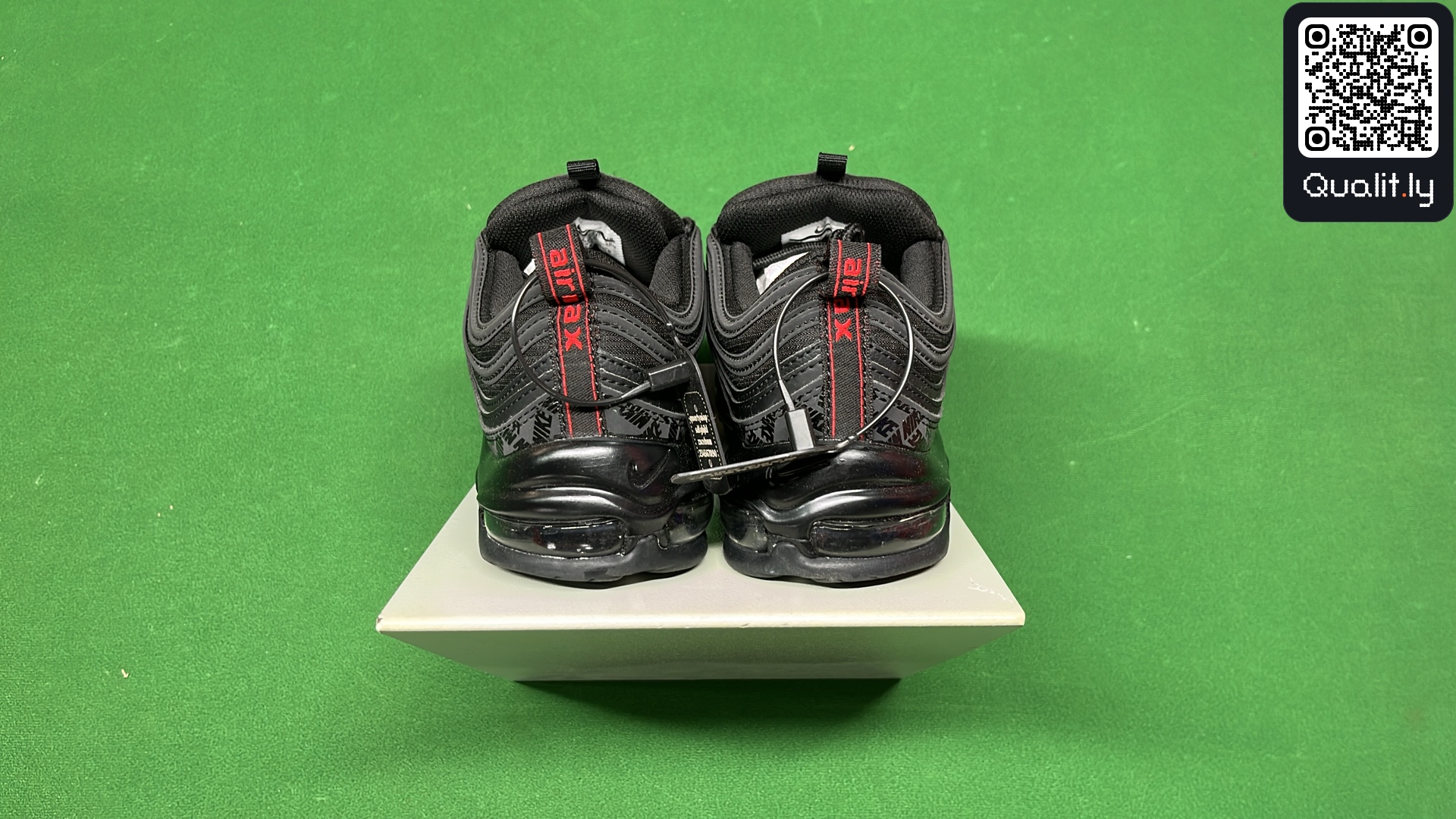 Sneaker — QC-Foto 3 von 144