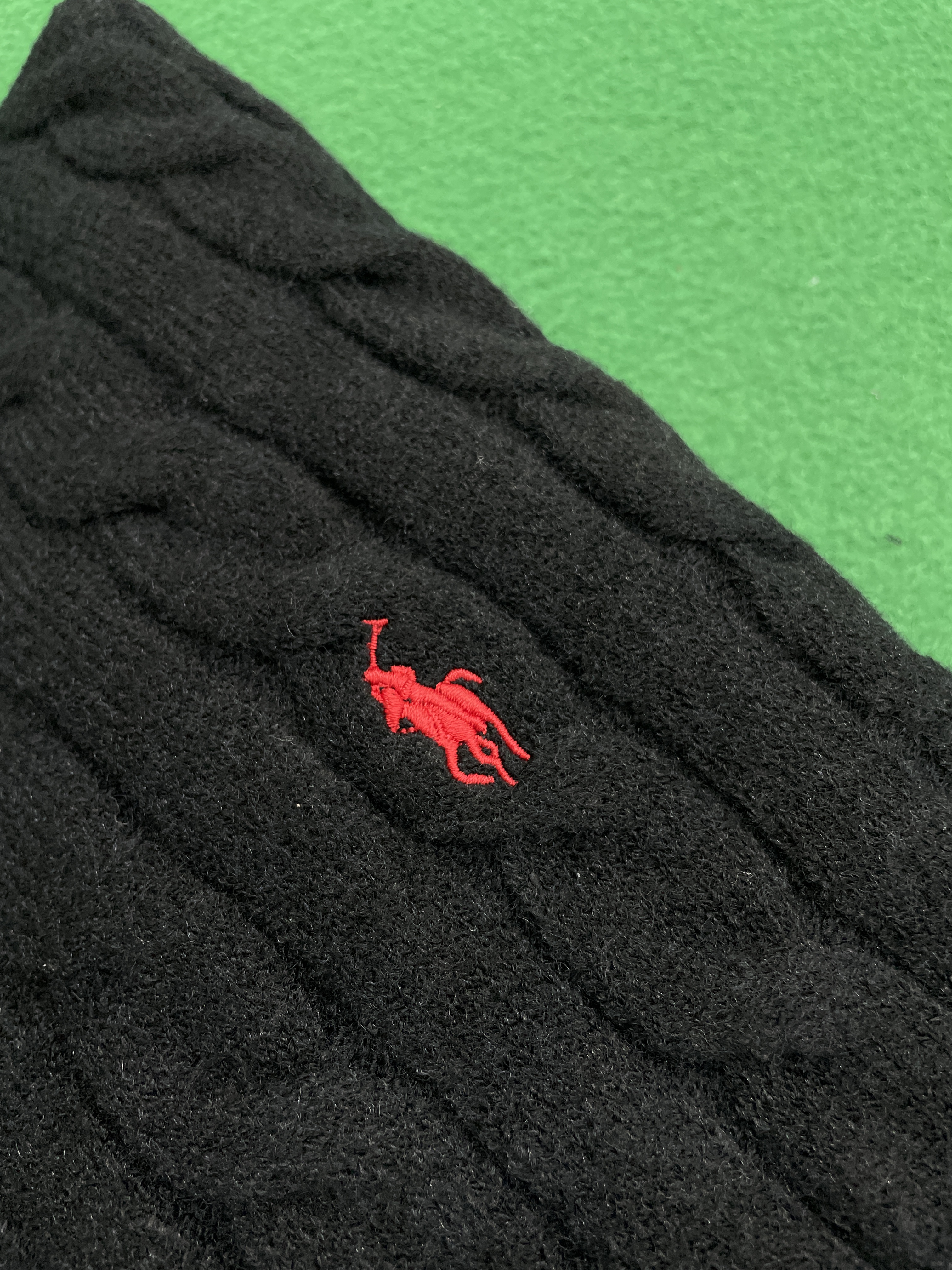 Sweater QC photo 2 of 15