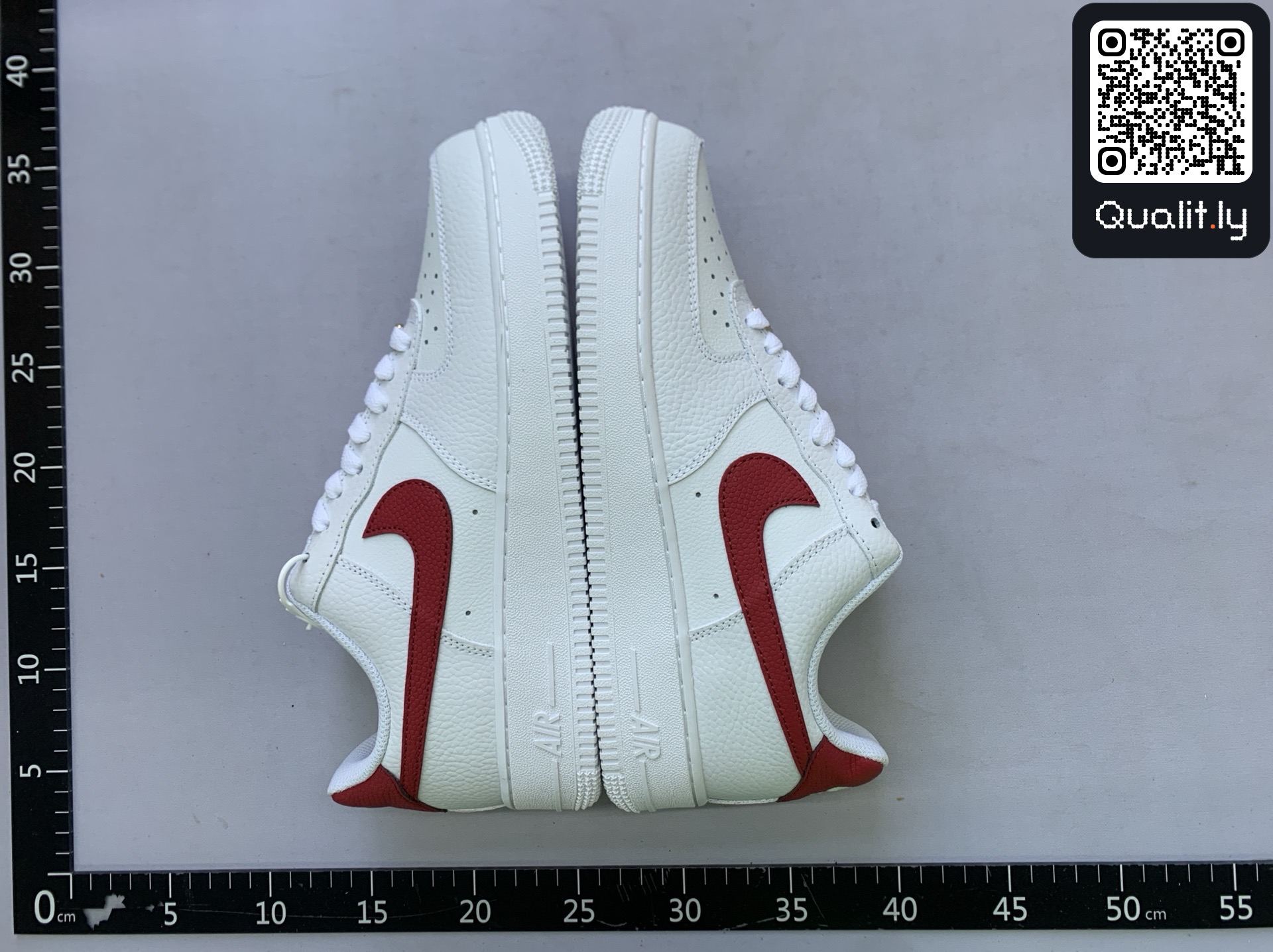 Sneakers — foto QC 3 di 6