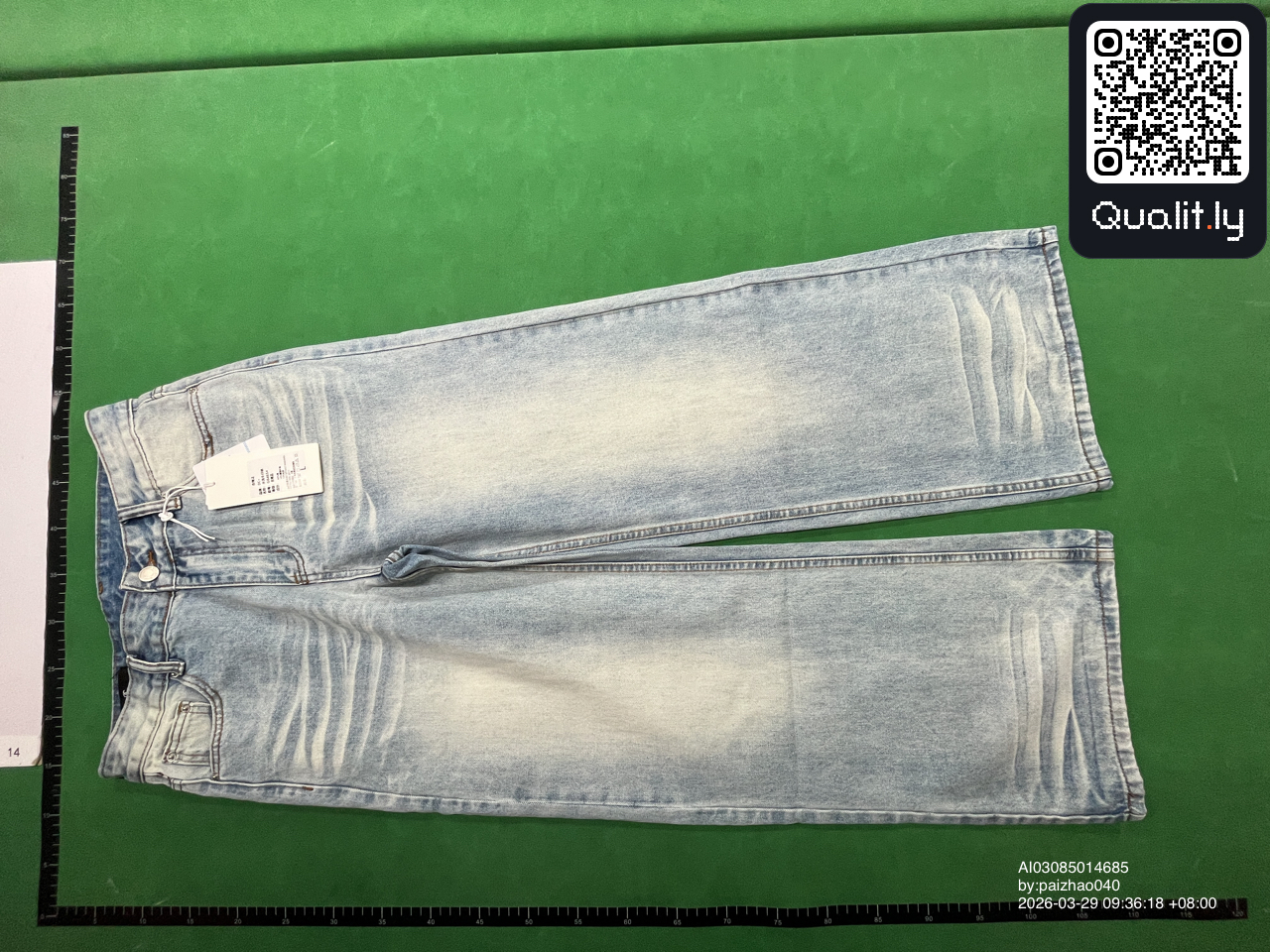 Jean — photo QC 3 sur 4