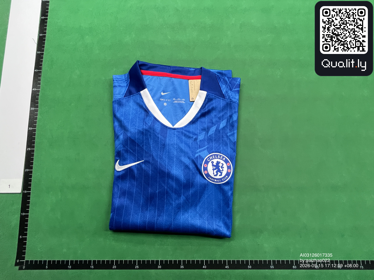 Chemise — photo QC 1 sur 8
