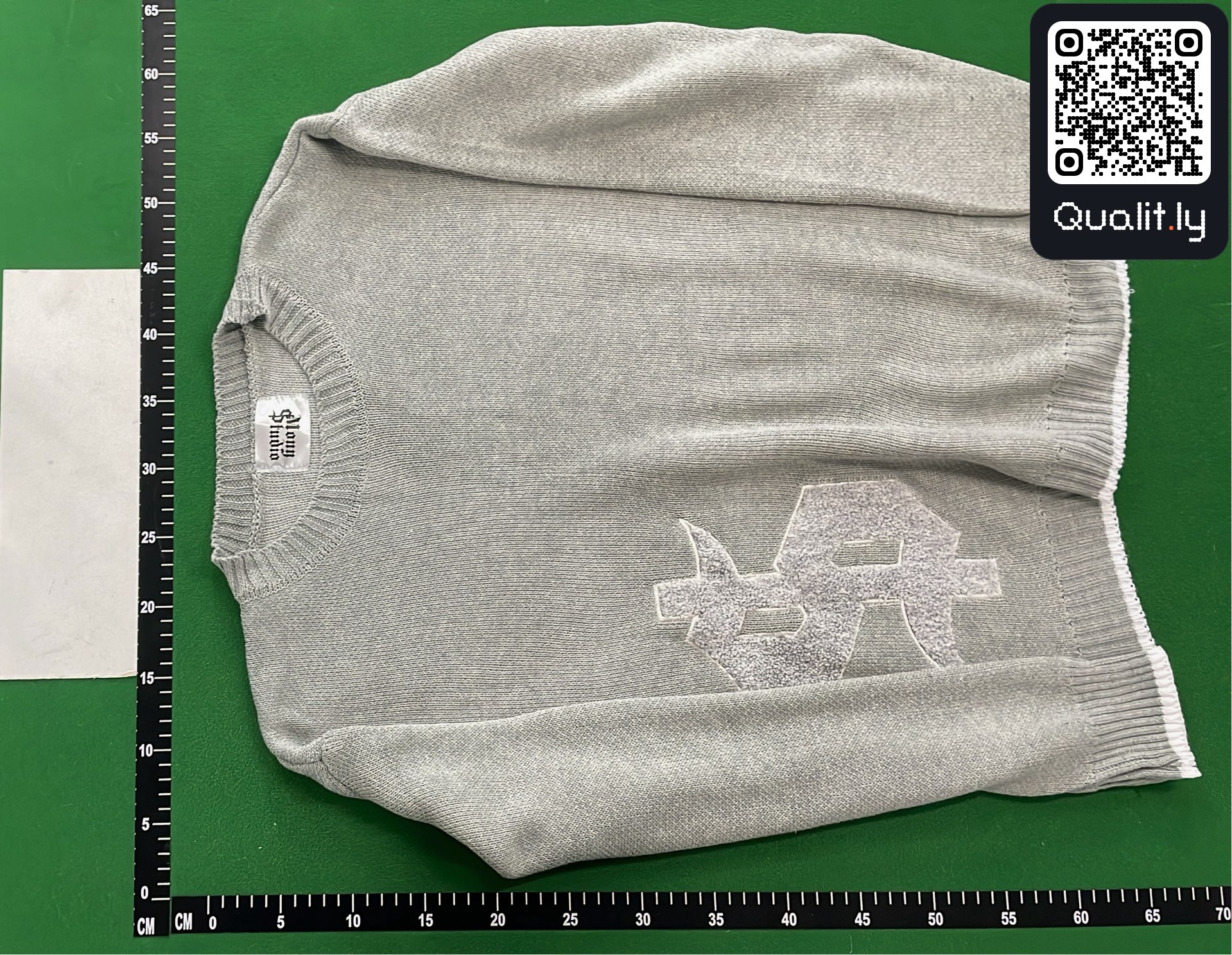 毛衣 QC 照片 2 / 4