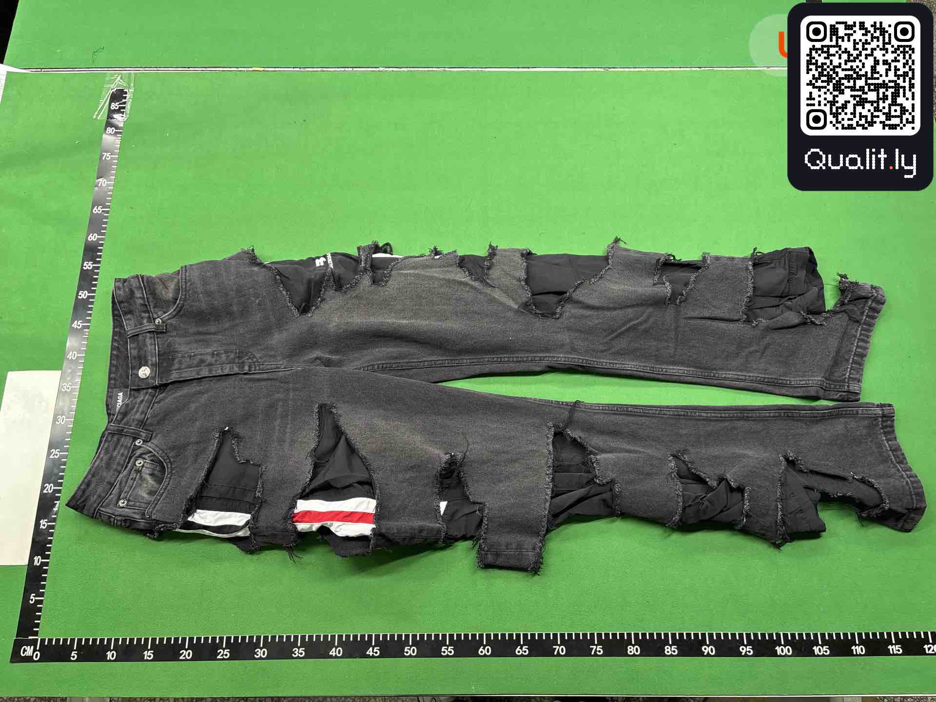 Blugi — fotografie QC 2 din 14
