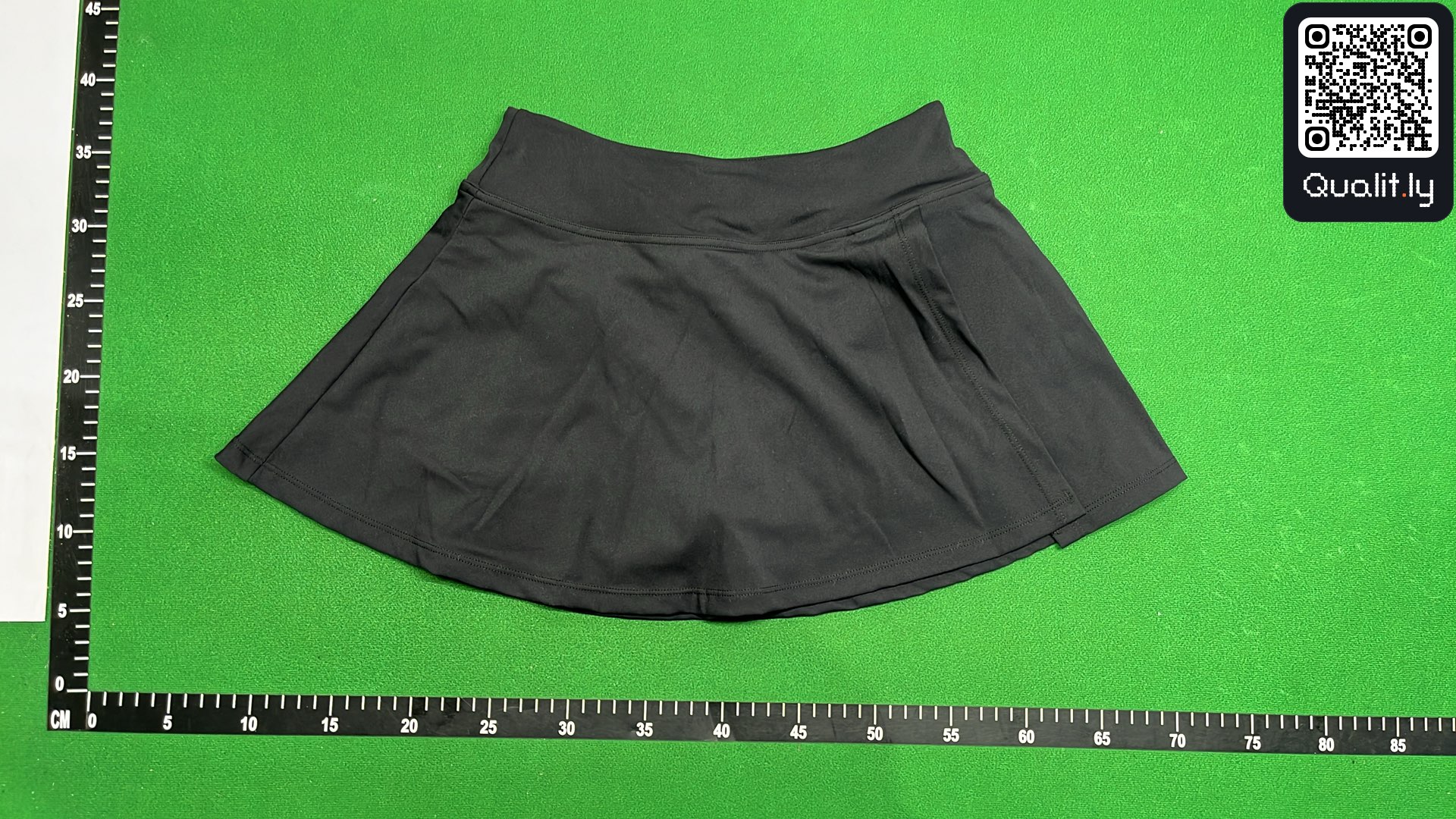 Pants QC photo 2 of 4