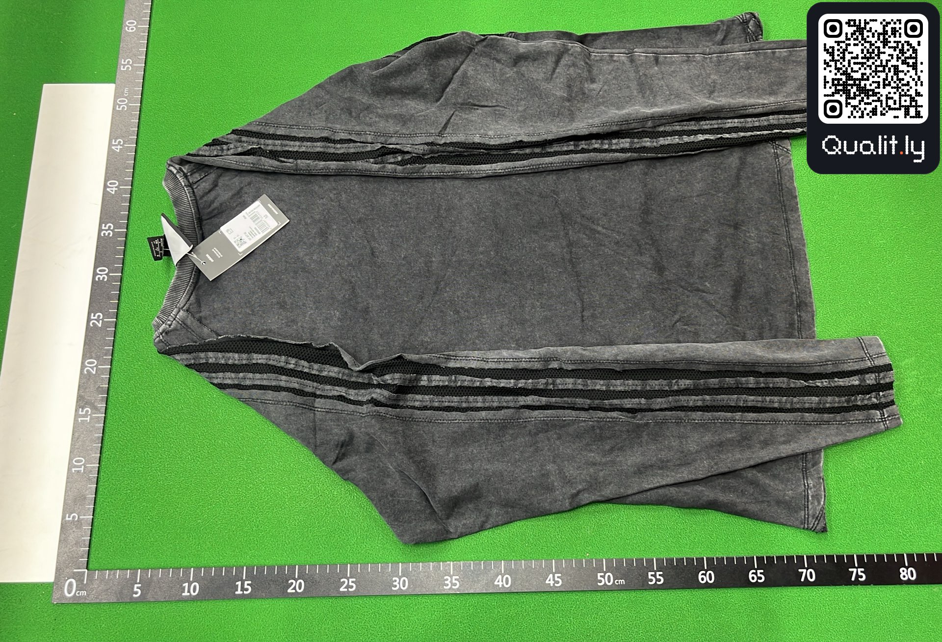 Shirt QC photo 3 of 8