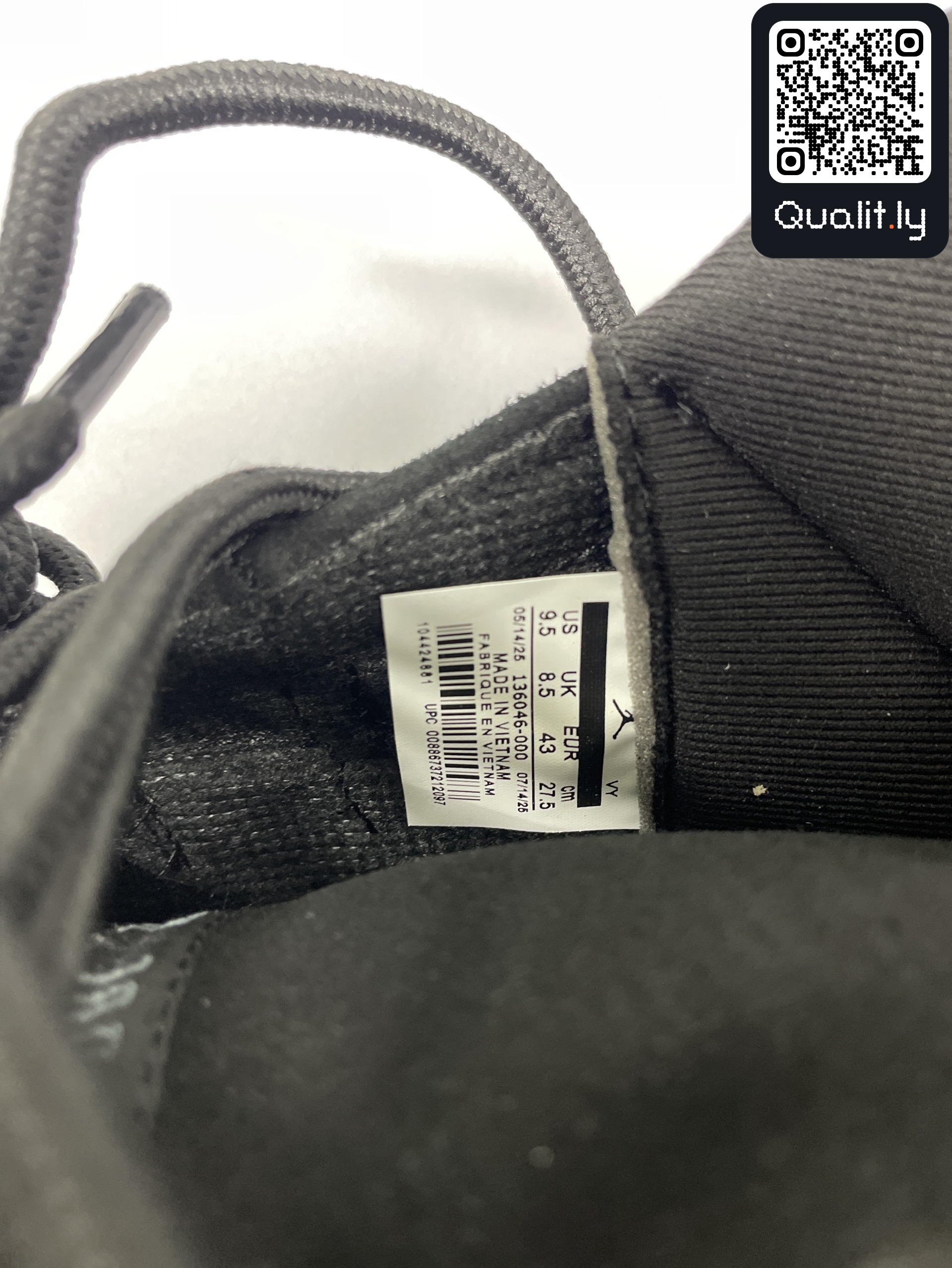 Sneakers — QC-foto 1 av 19