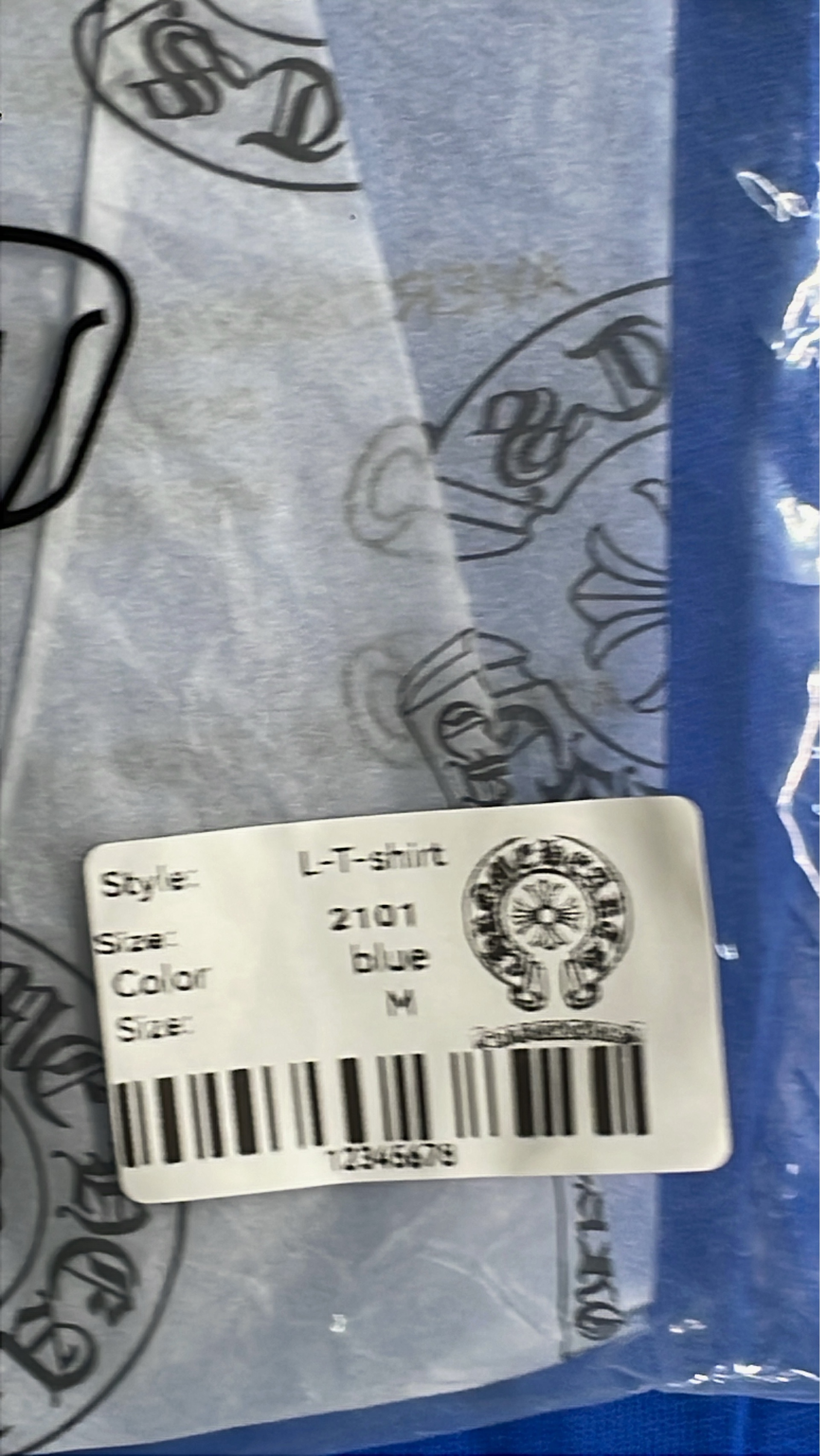 T-shirt QC photo 1 of 182