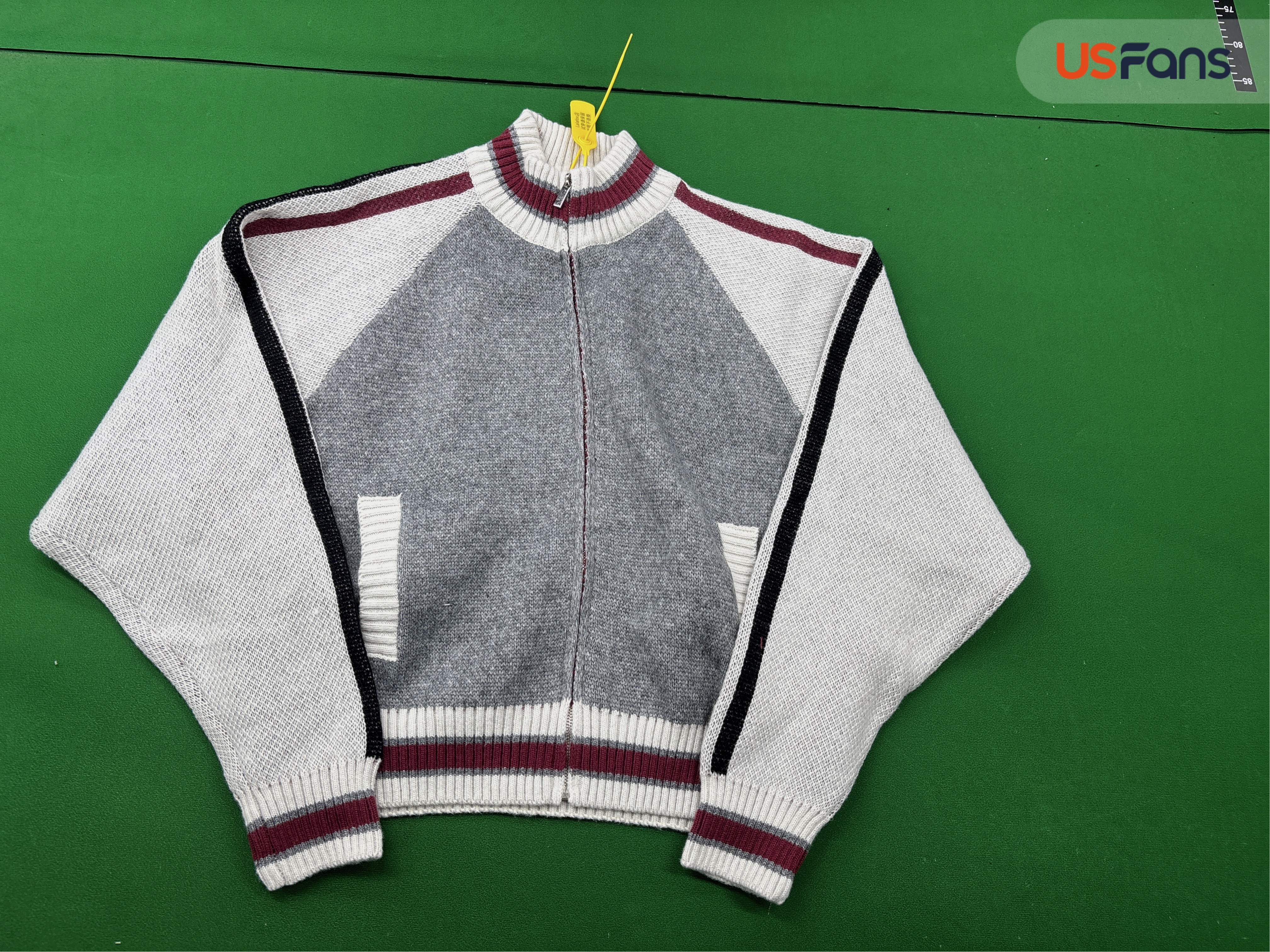 Sweater QC photo 2 of 4