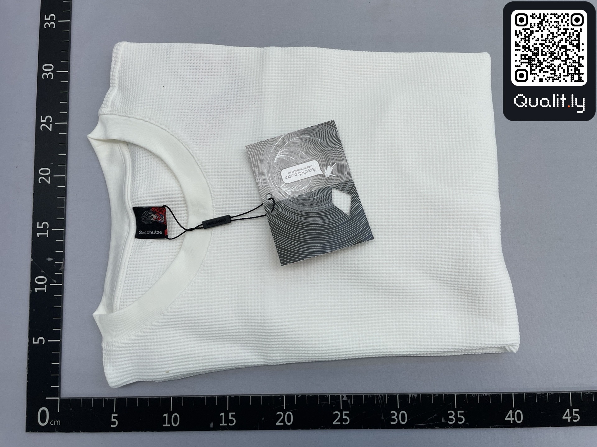 Shirt QC photo 1 of 90