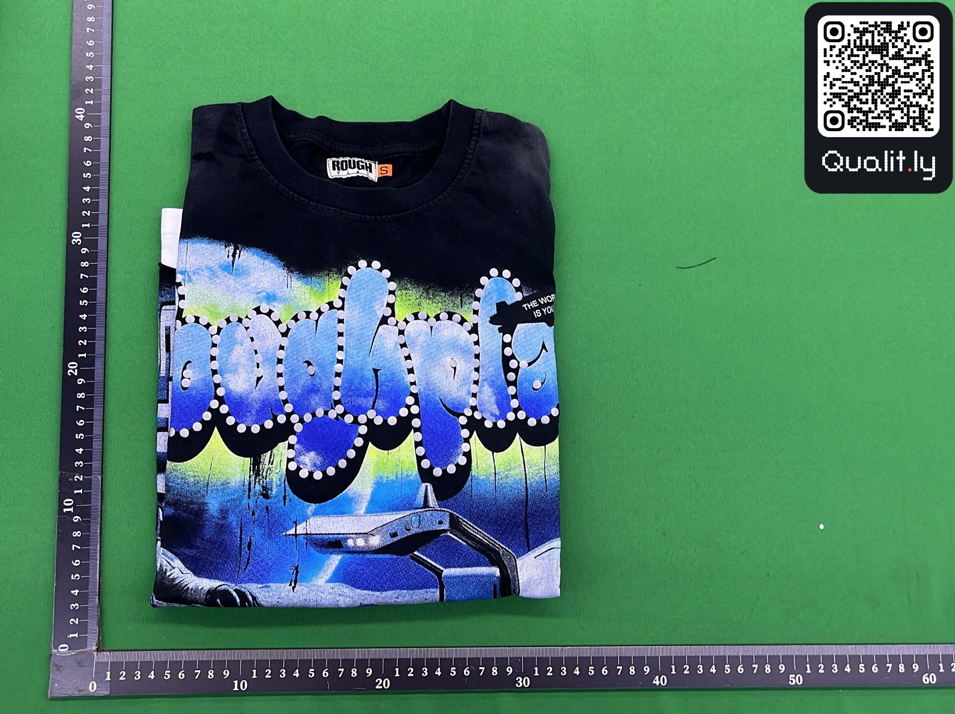 Tricou — fotografie QC 1 din 4