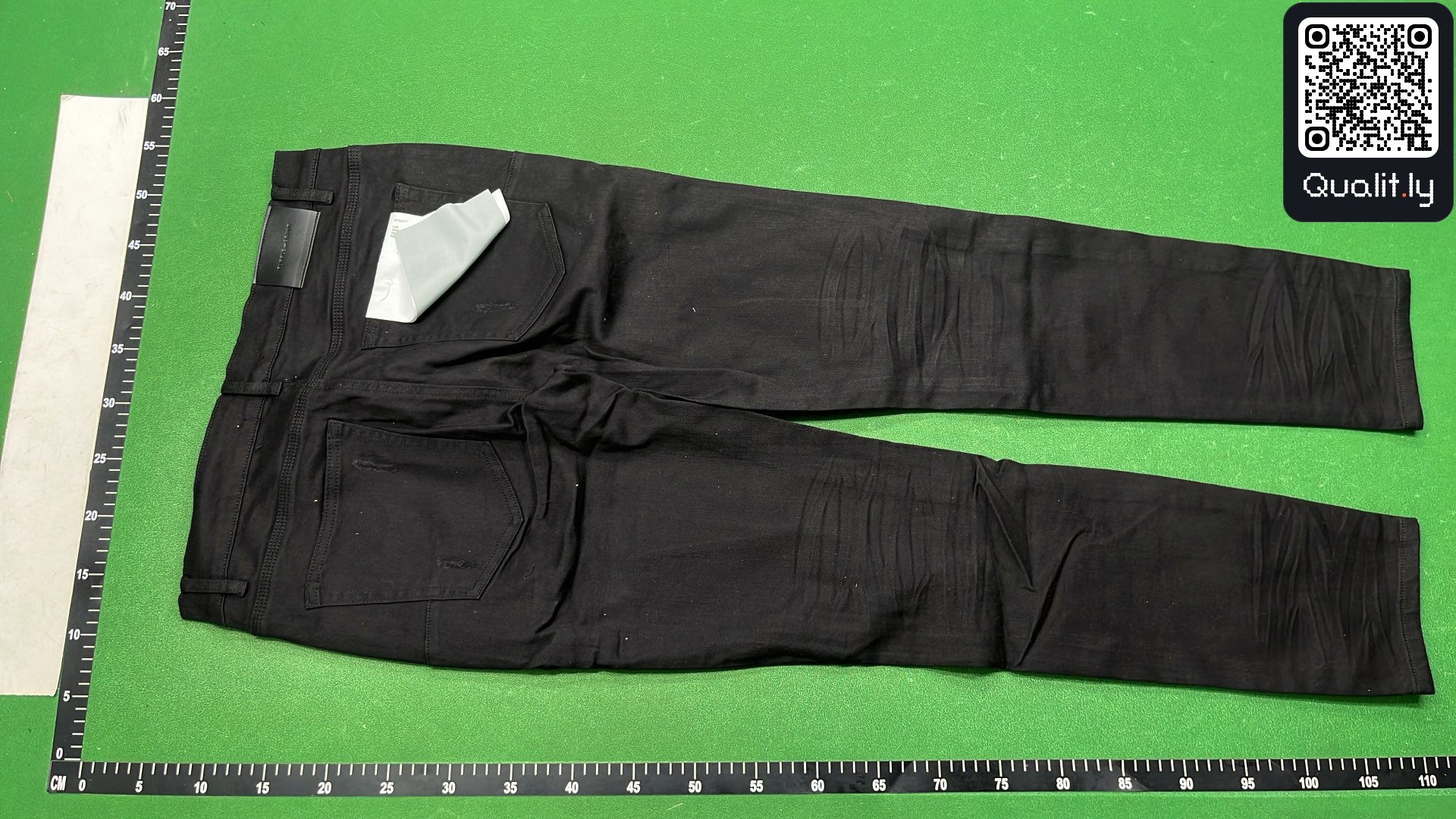 Jeans — QC-foto 3 av 30