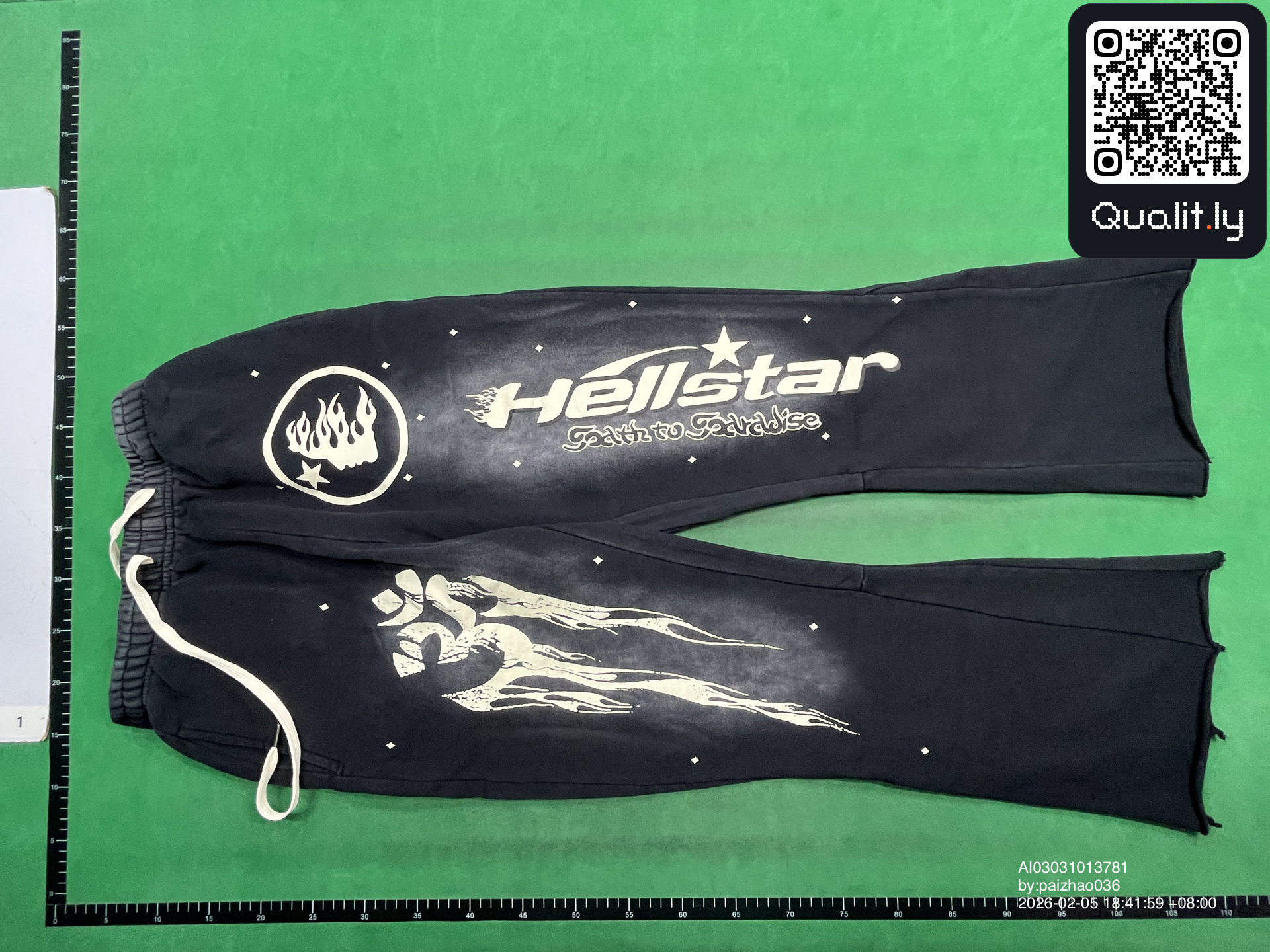 Pants QC photo 3 of 32