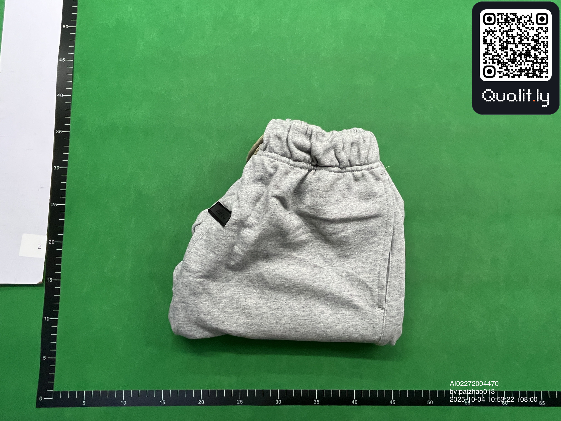 Pantaloni scurți — fotografie QC 1 din 24